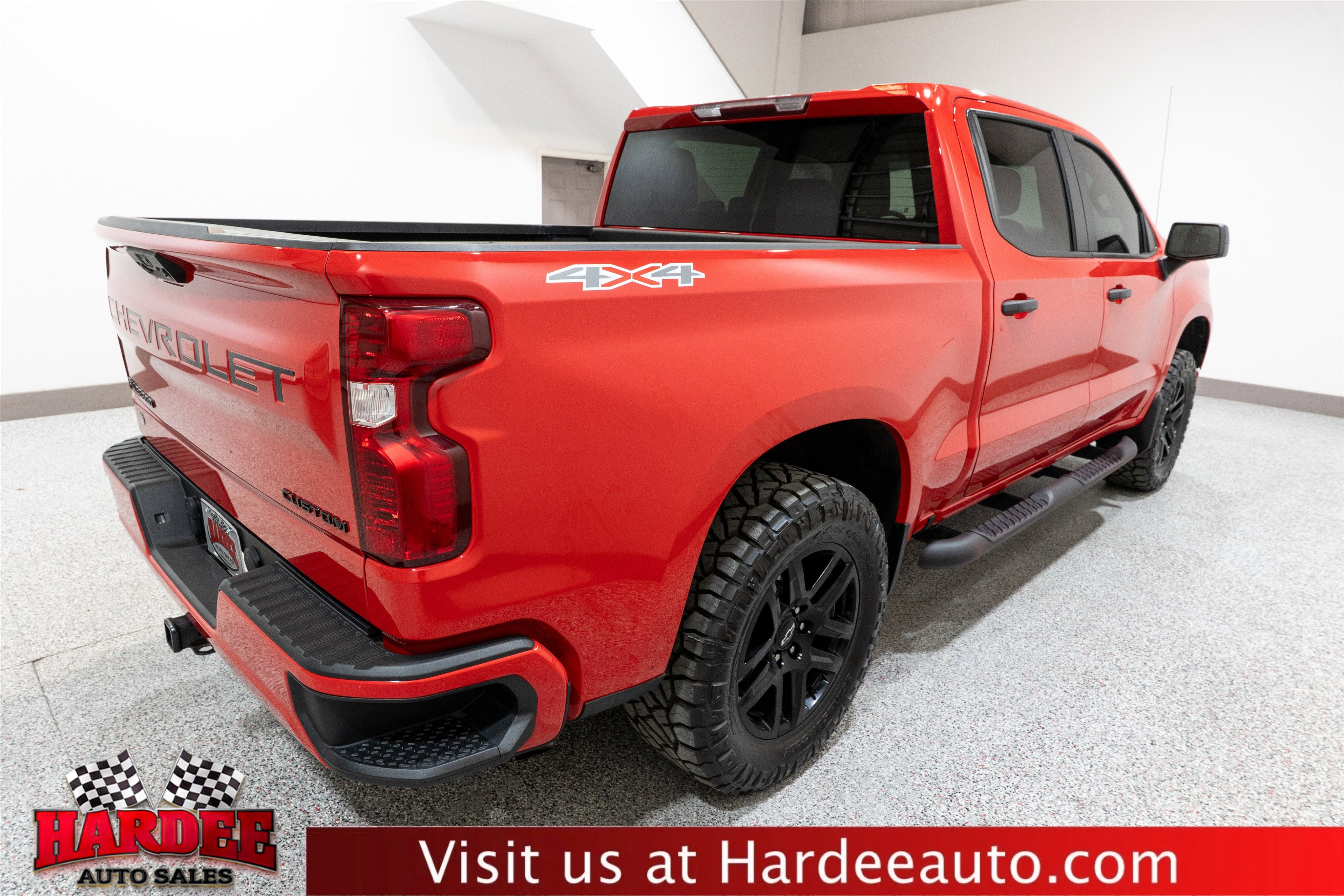 2023 Chevrolet Silverado 1500 Custom