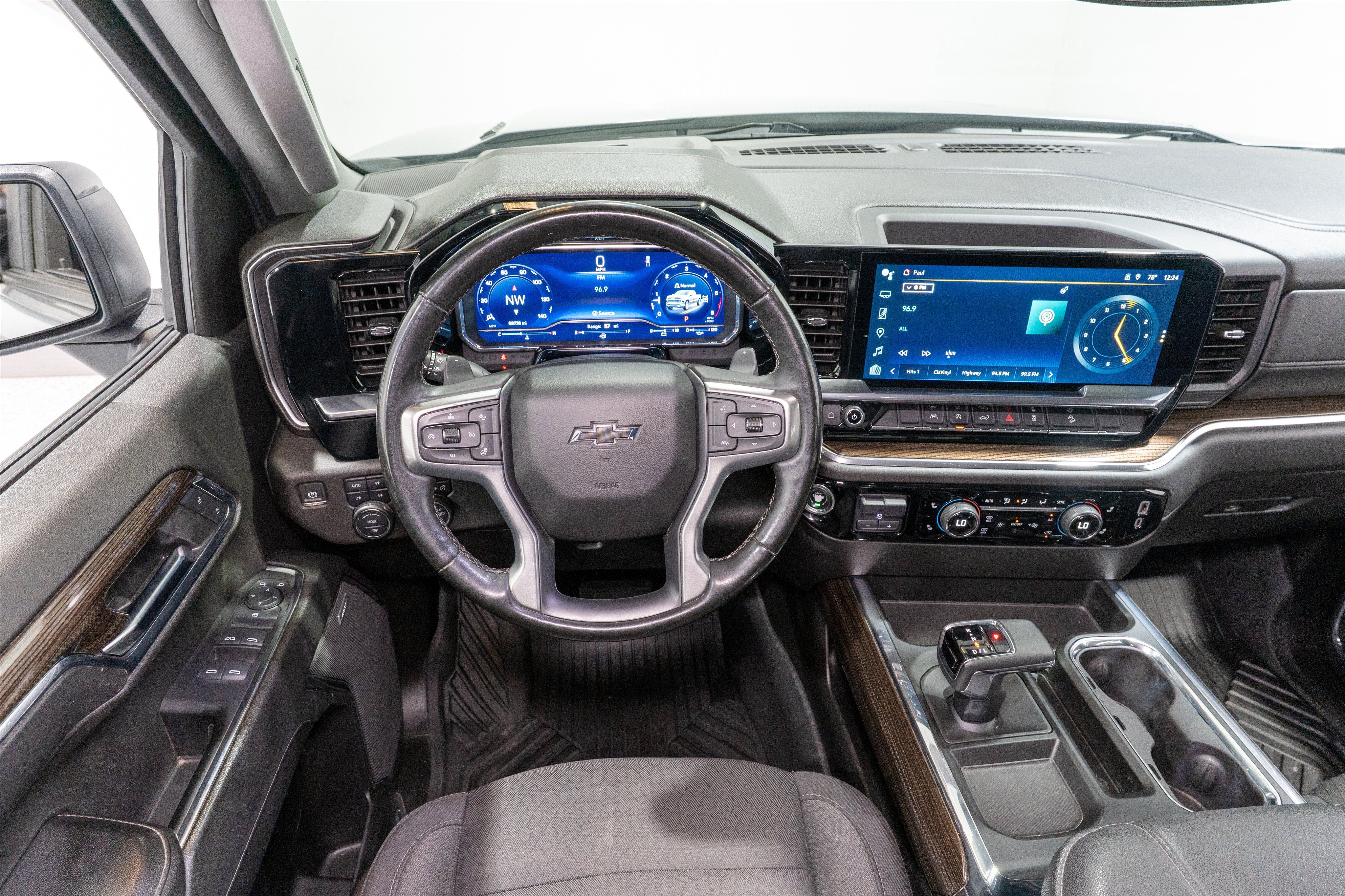 2024 Chevrolet Silverado 1500 RST