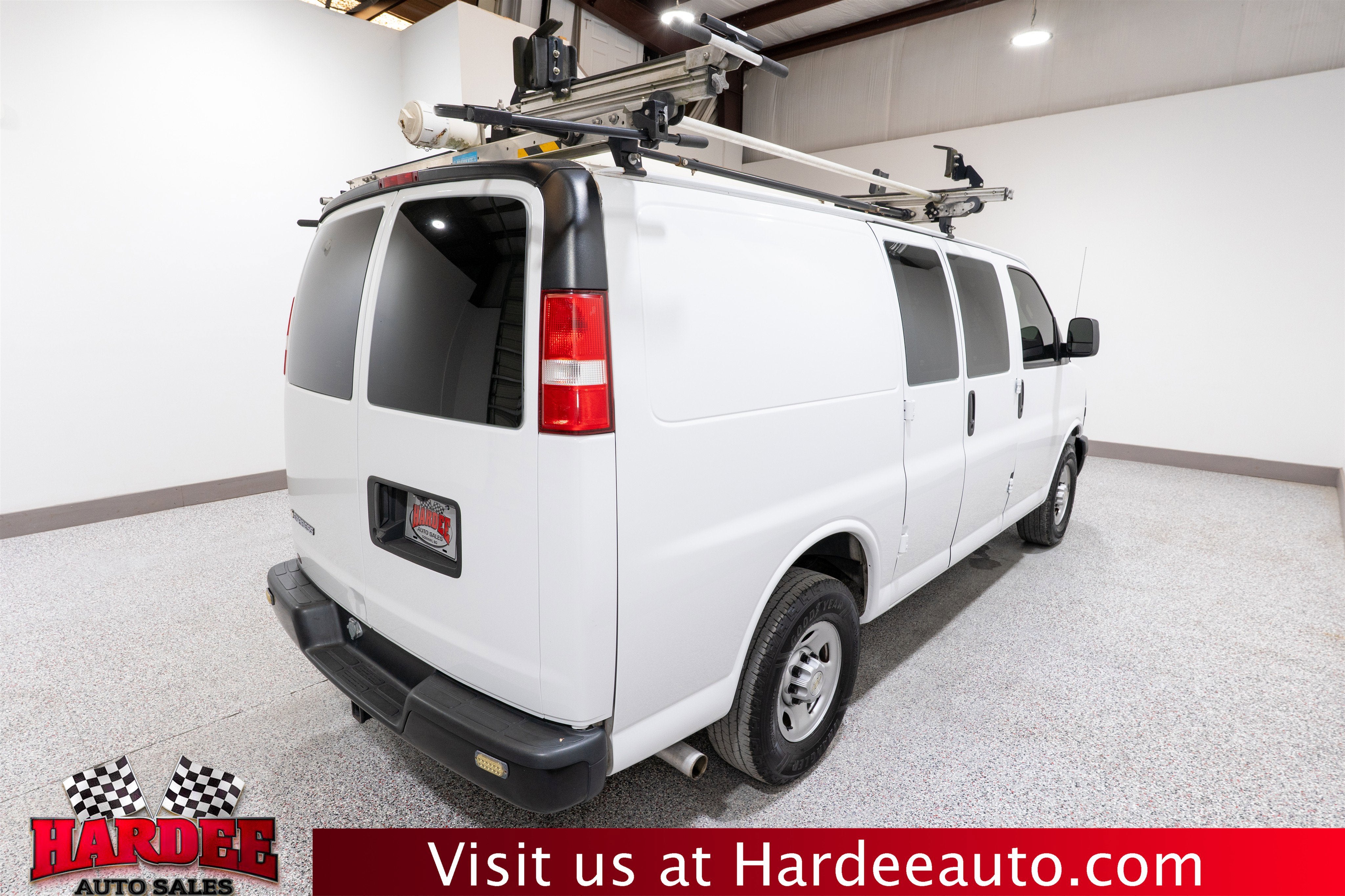 2020 Chevrolet Express Cargo Van Base