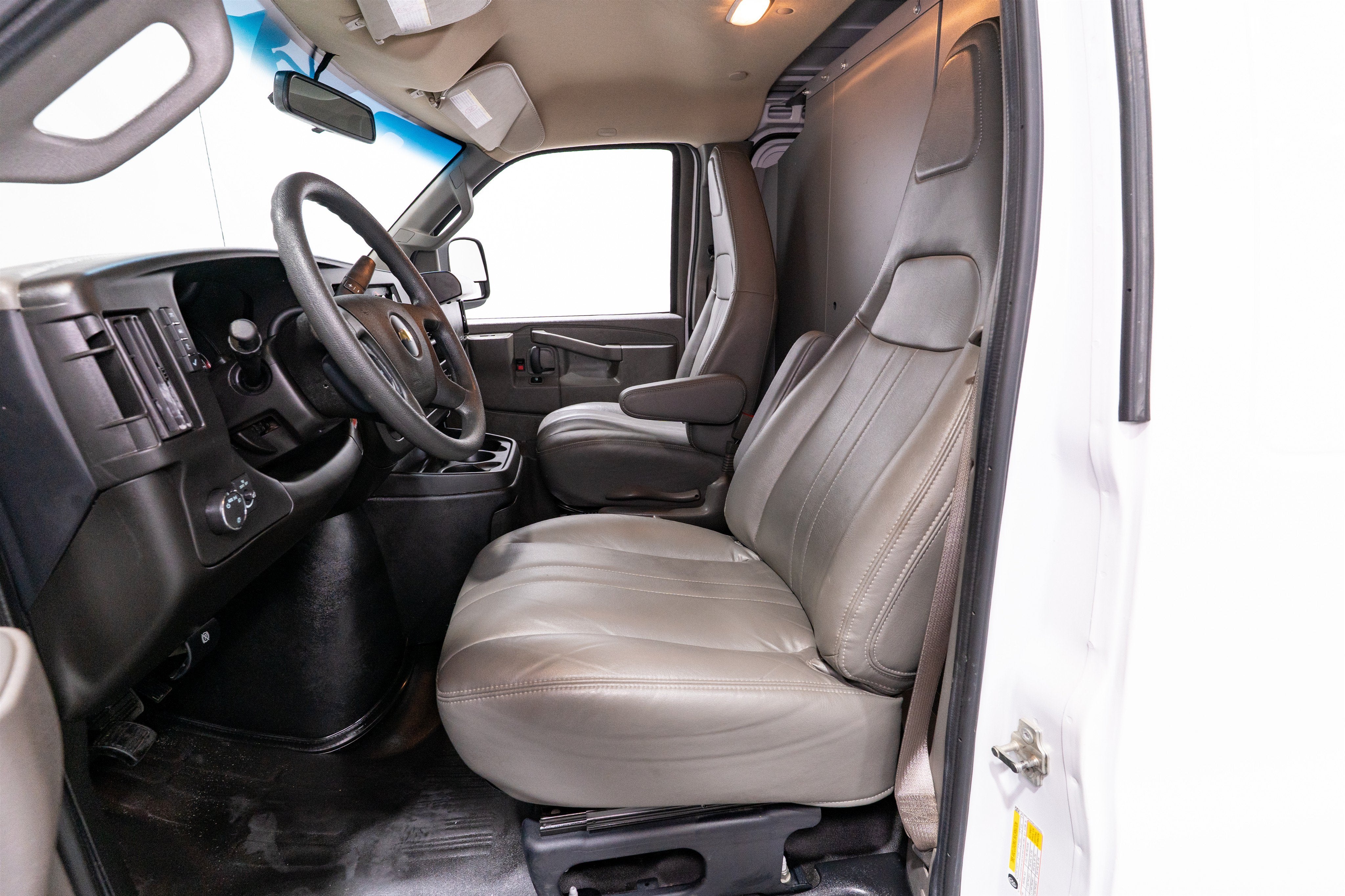 2024 Chevrolet Express Cargo Van Base
