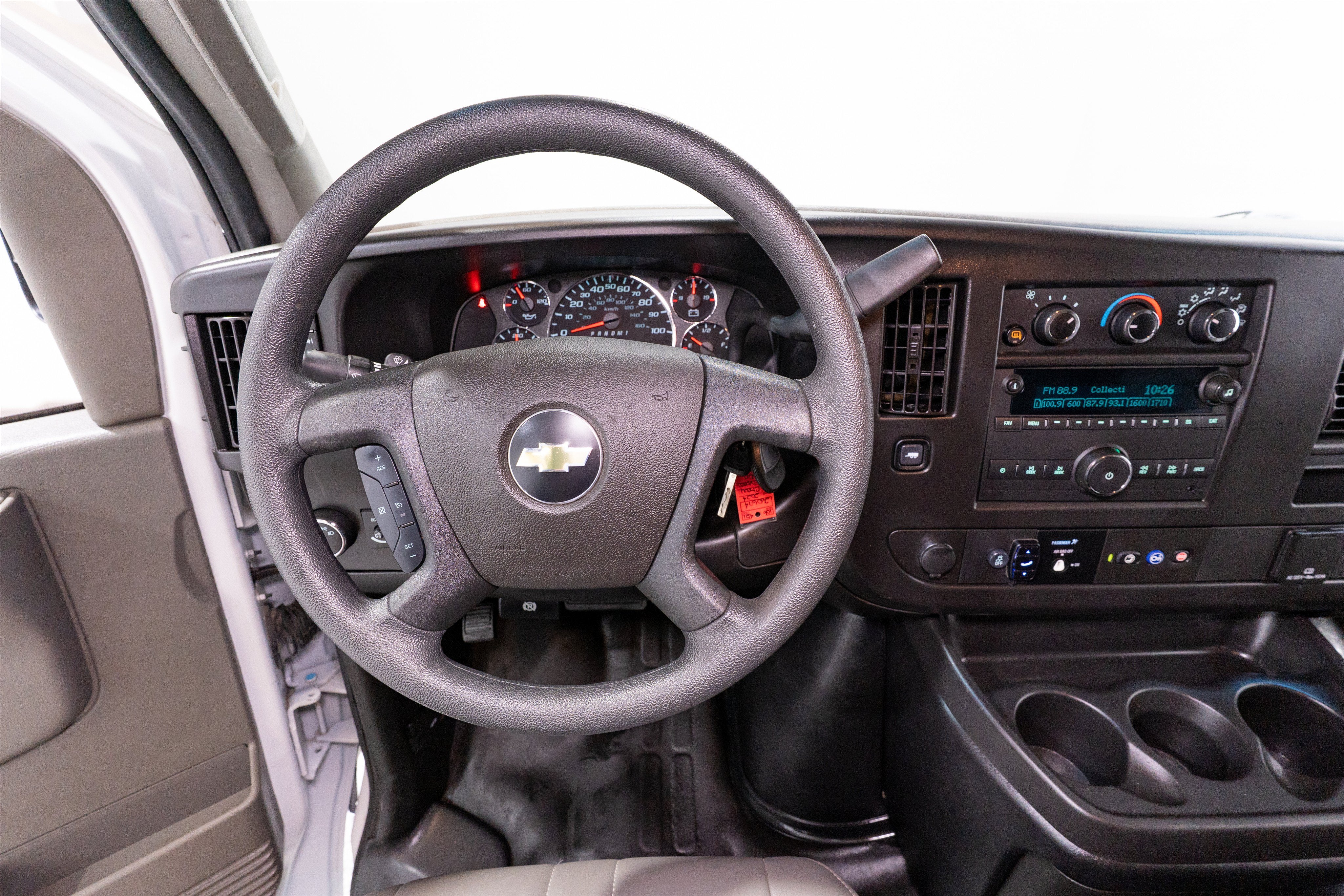 2024 Chevrolet Express Cargo Van Base