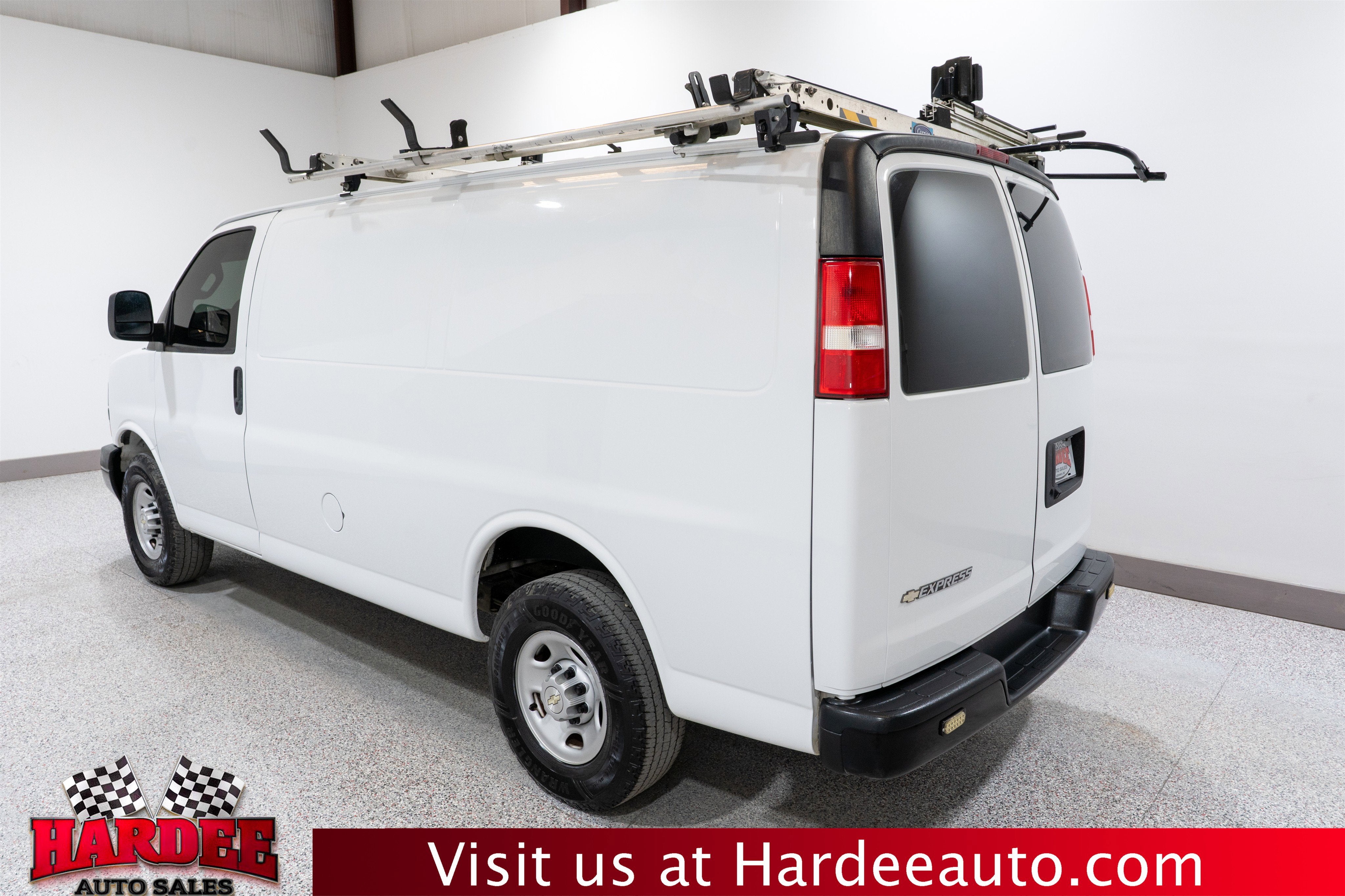 2020 Chevrolet Express Cargo Van Base