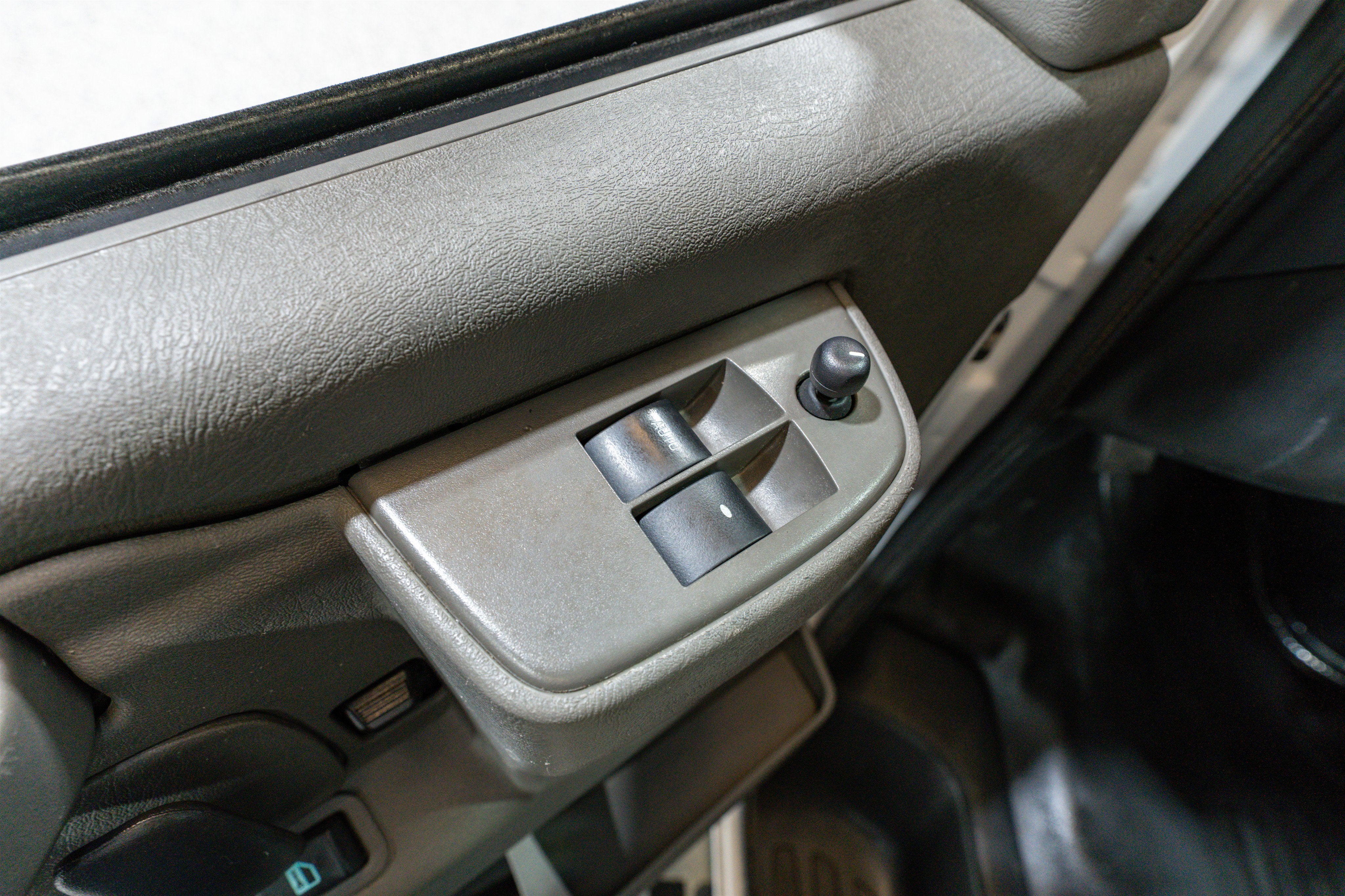 2023 Chevrolet Express Cargo Van Base