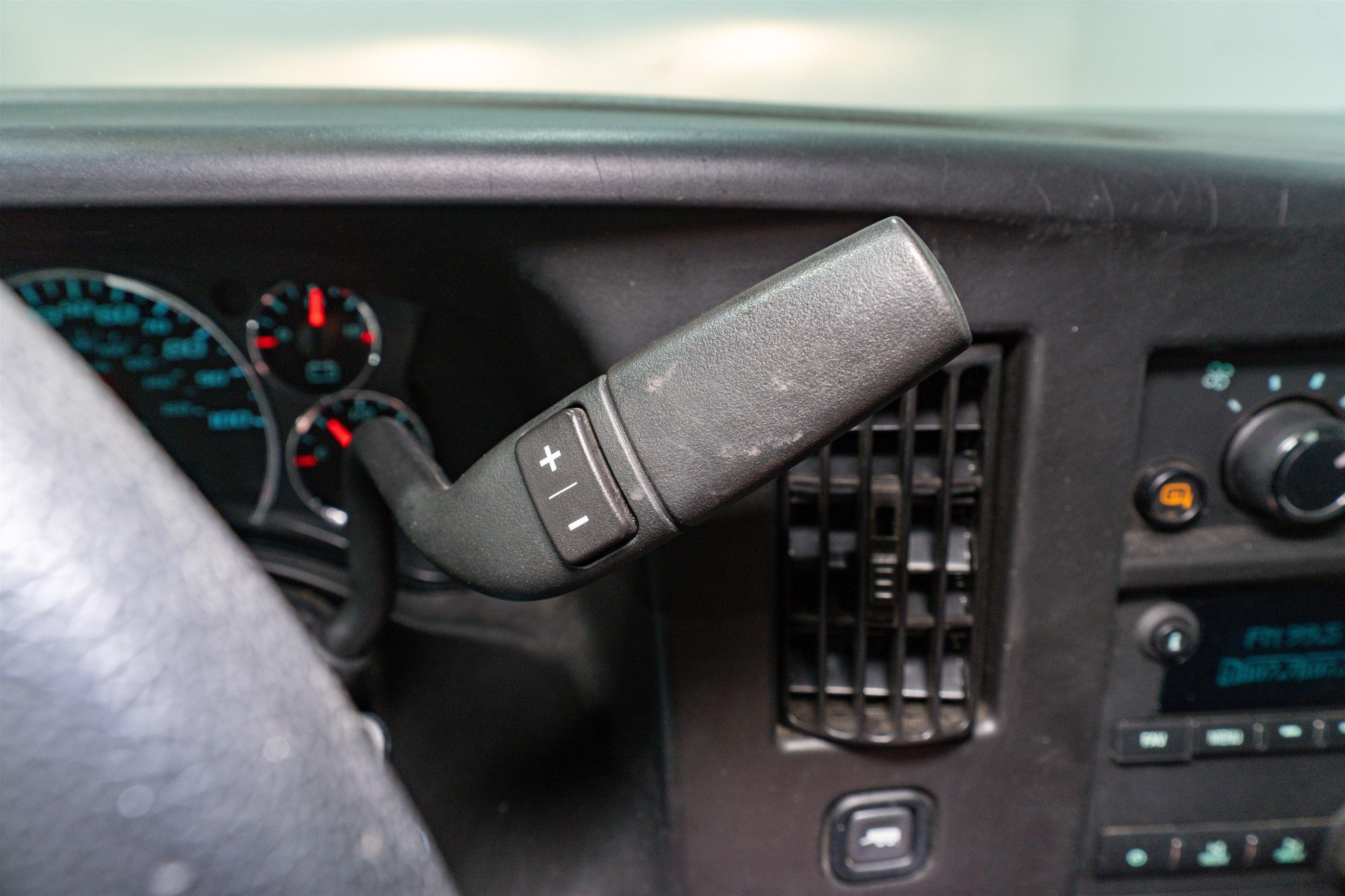 2023 Chevrolet Express Cargo Van Base