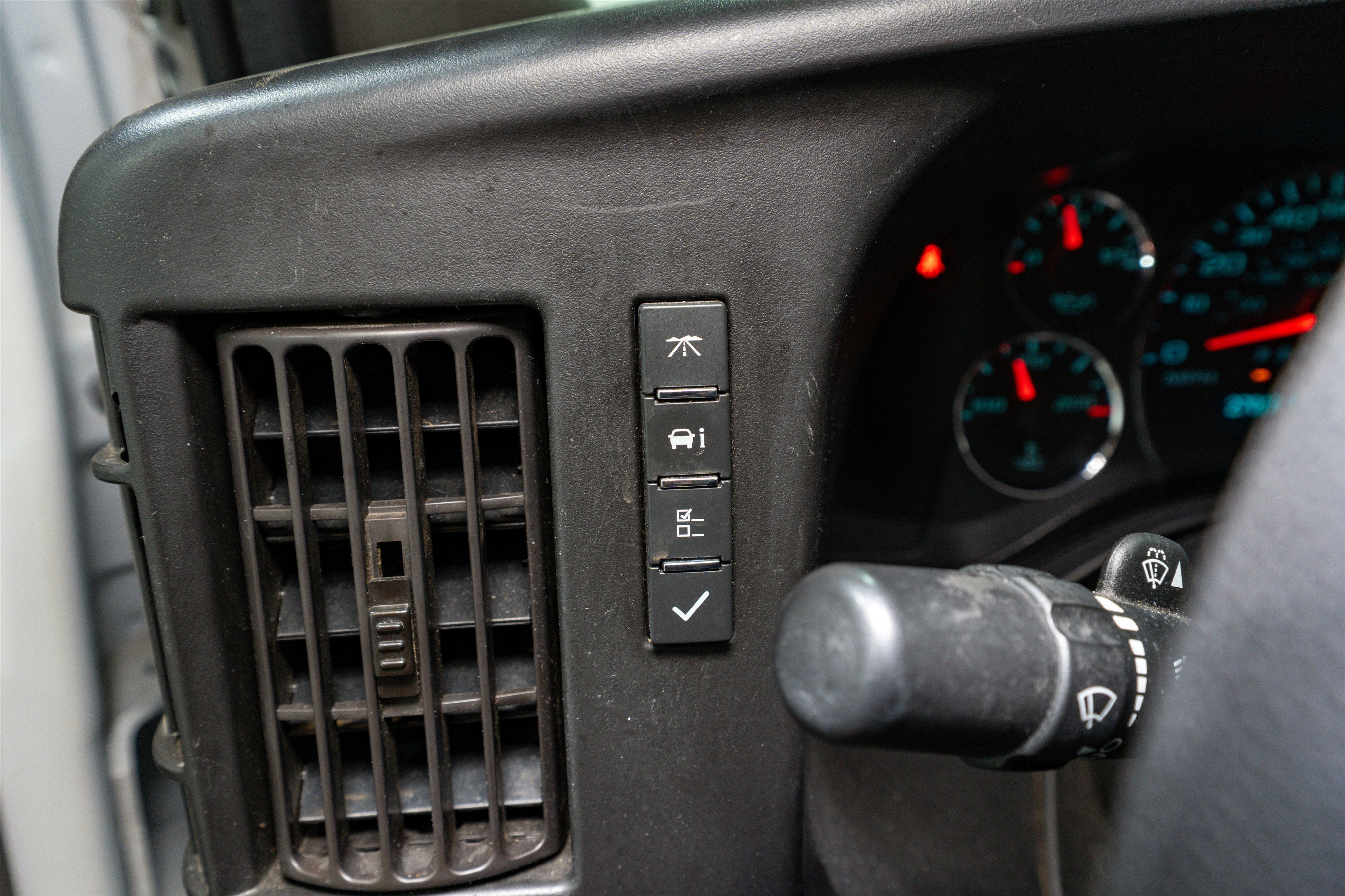 2023 Chevrolet Express Cargo Van Base