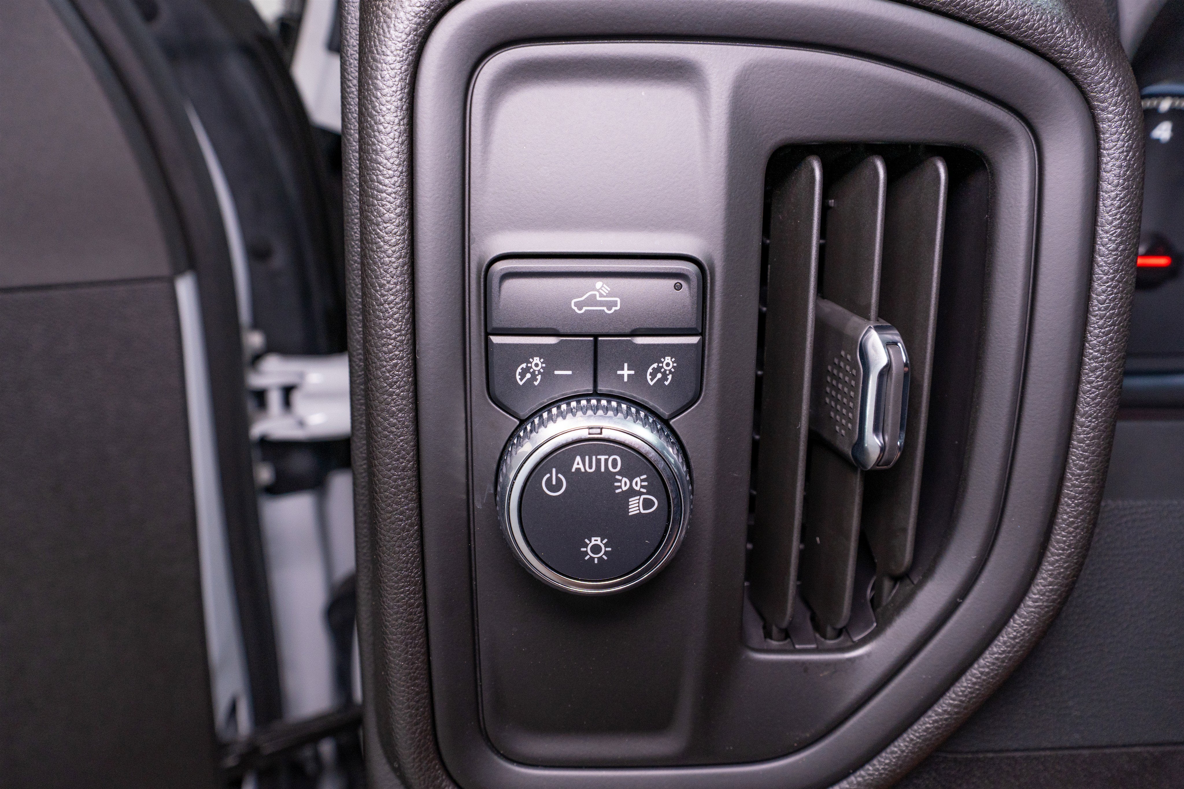 2024 GMC Sierra 2500HD Pro