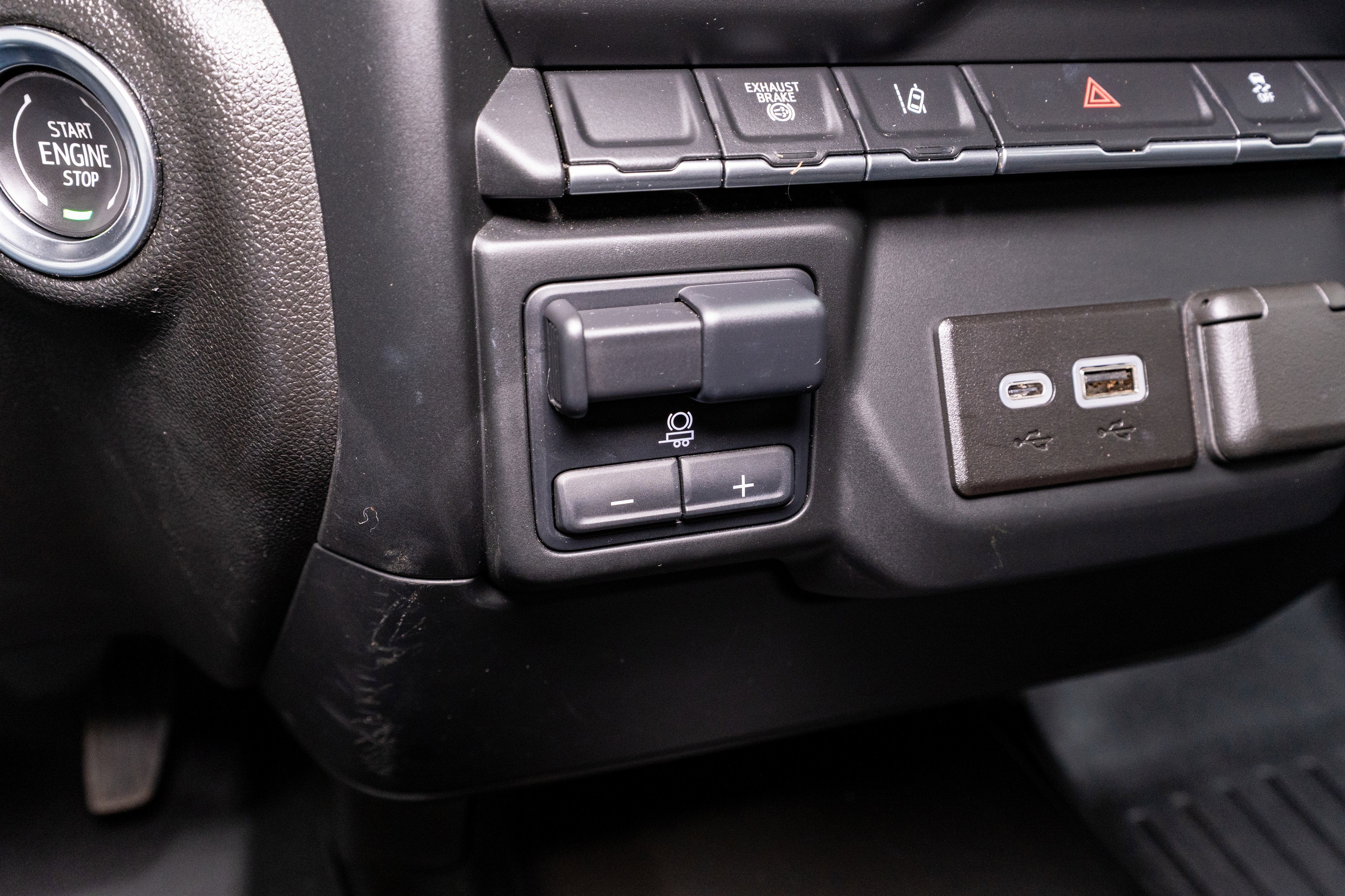 2024 GMC Sierra 3500HD Pro