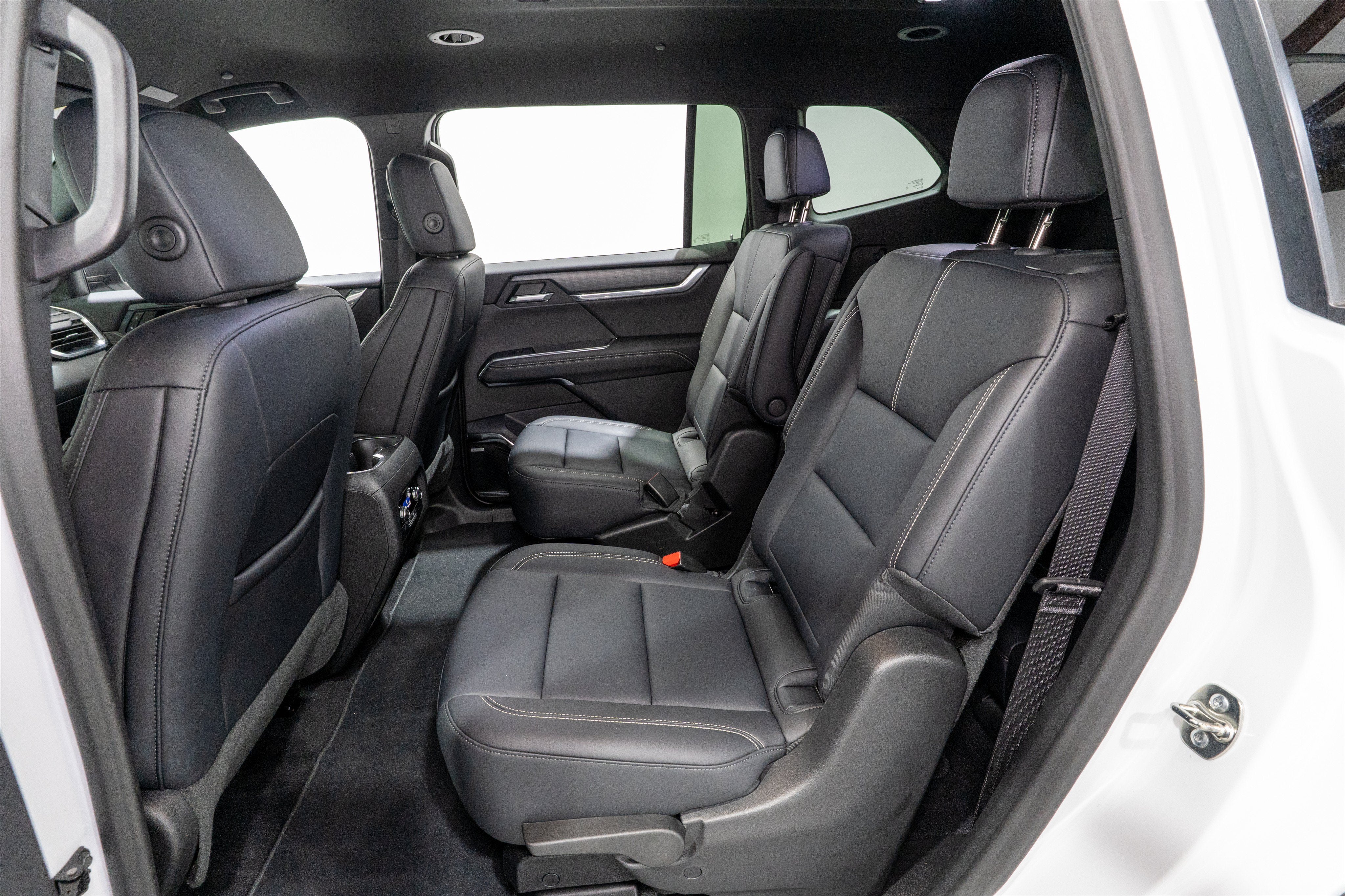 2026 GMC Acadia FWD Elevation