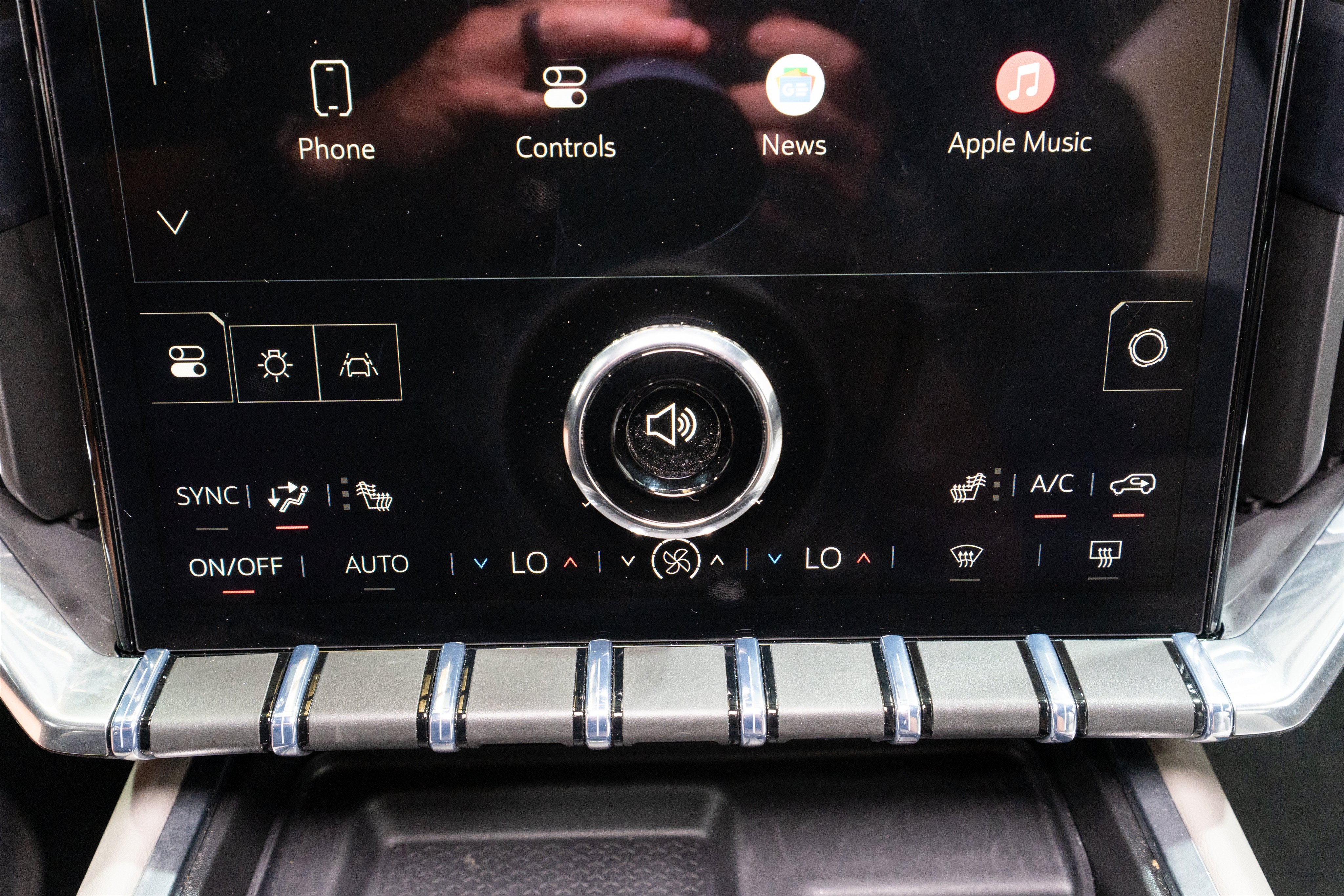 2026 GMC Acadia FWD Elevation