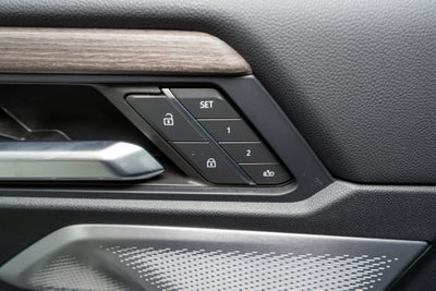 2024 GMC Acadia AWD Denali