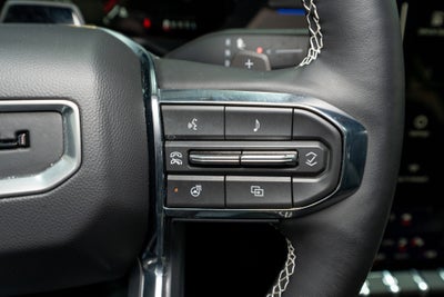 2024 GMC Acadia AWD Denali