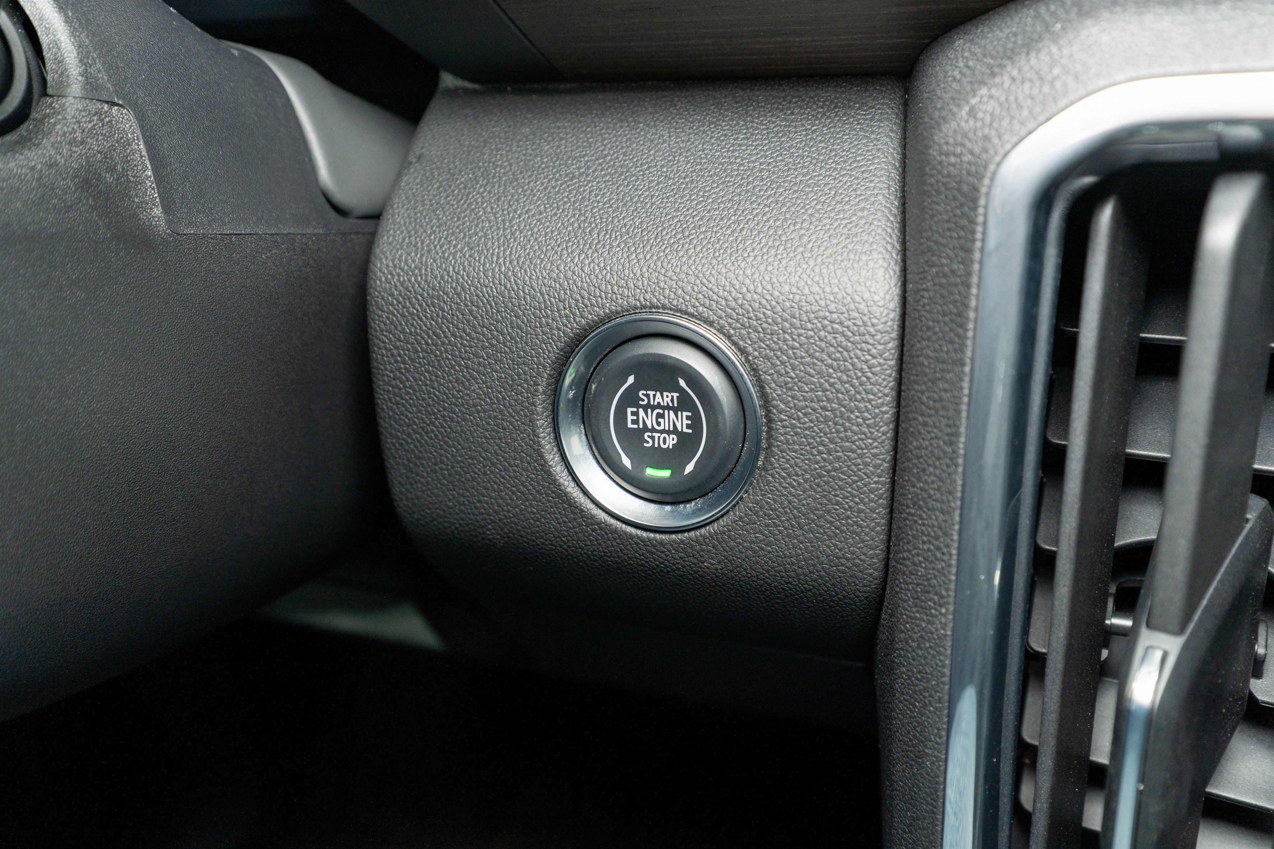 2024 GMC Acadia AWD Denali