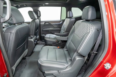 2024 GMC Acadia AWD Denali