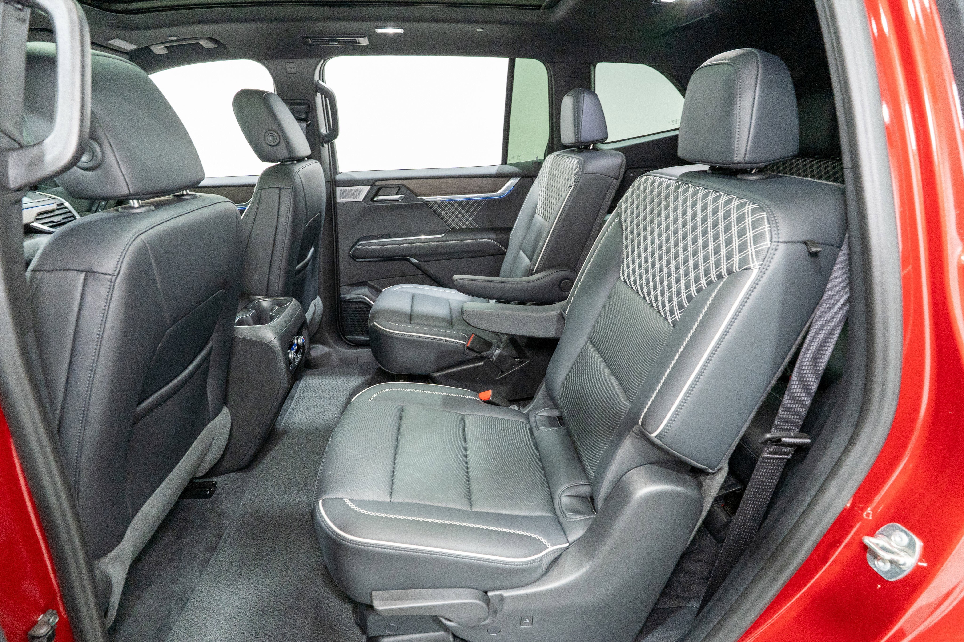 2024 GMC Acadia AWD Denali