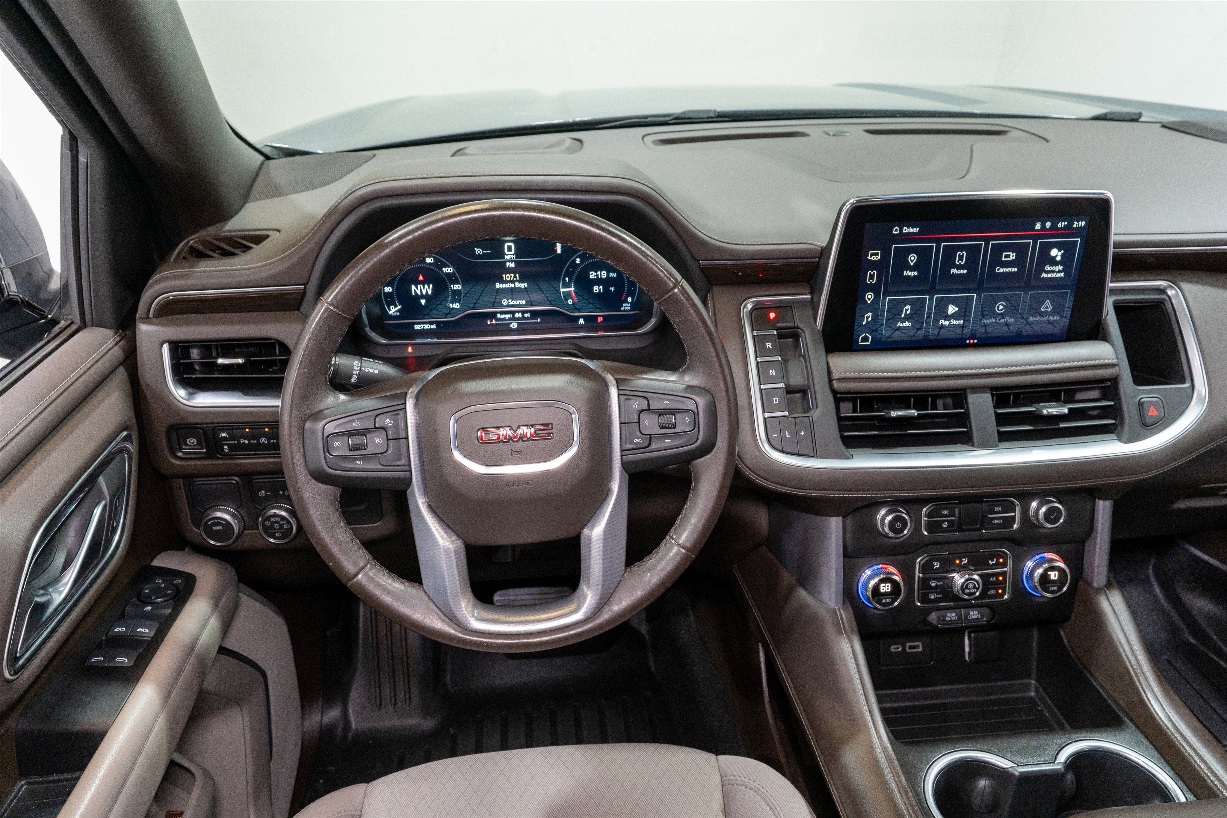 2022 GMC Yukon SLE