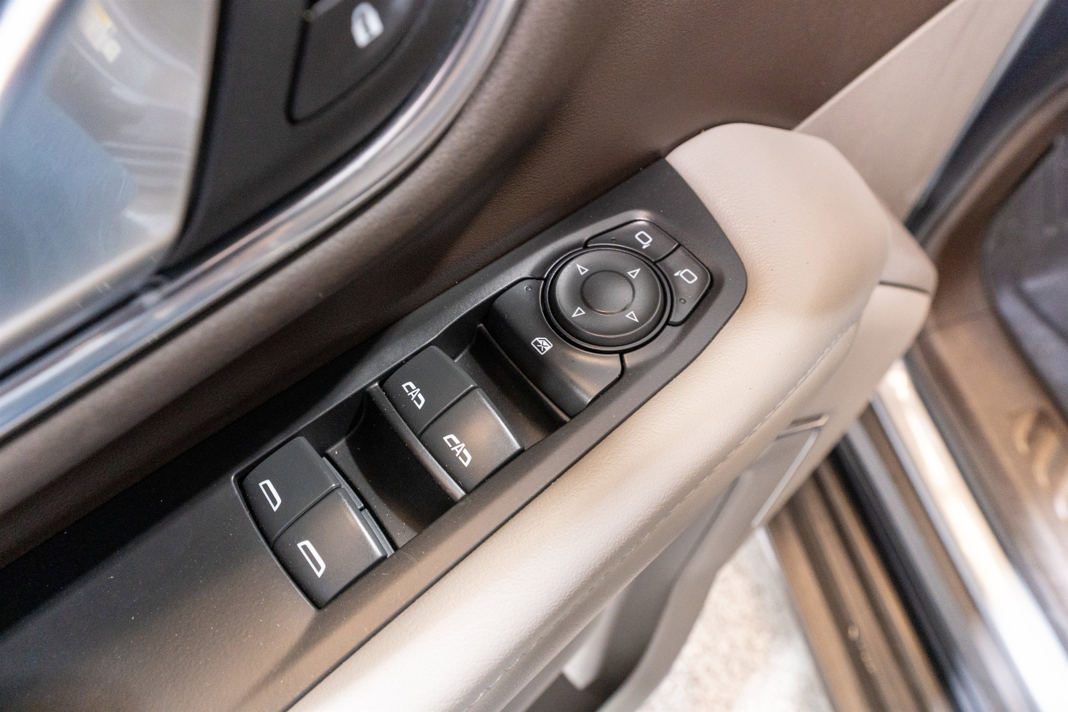 2022 GMC Yukon SLE