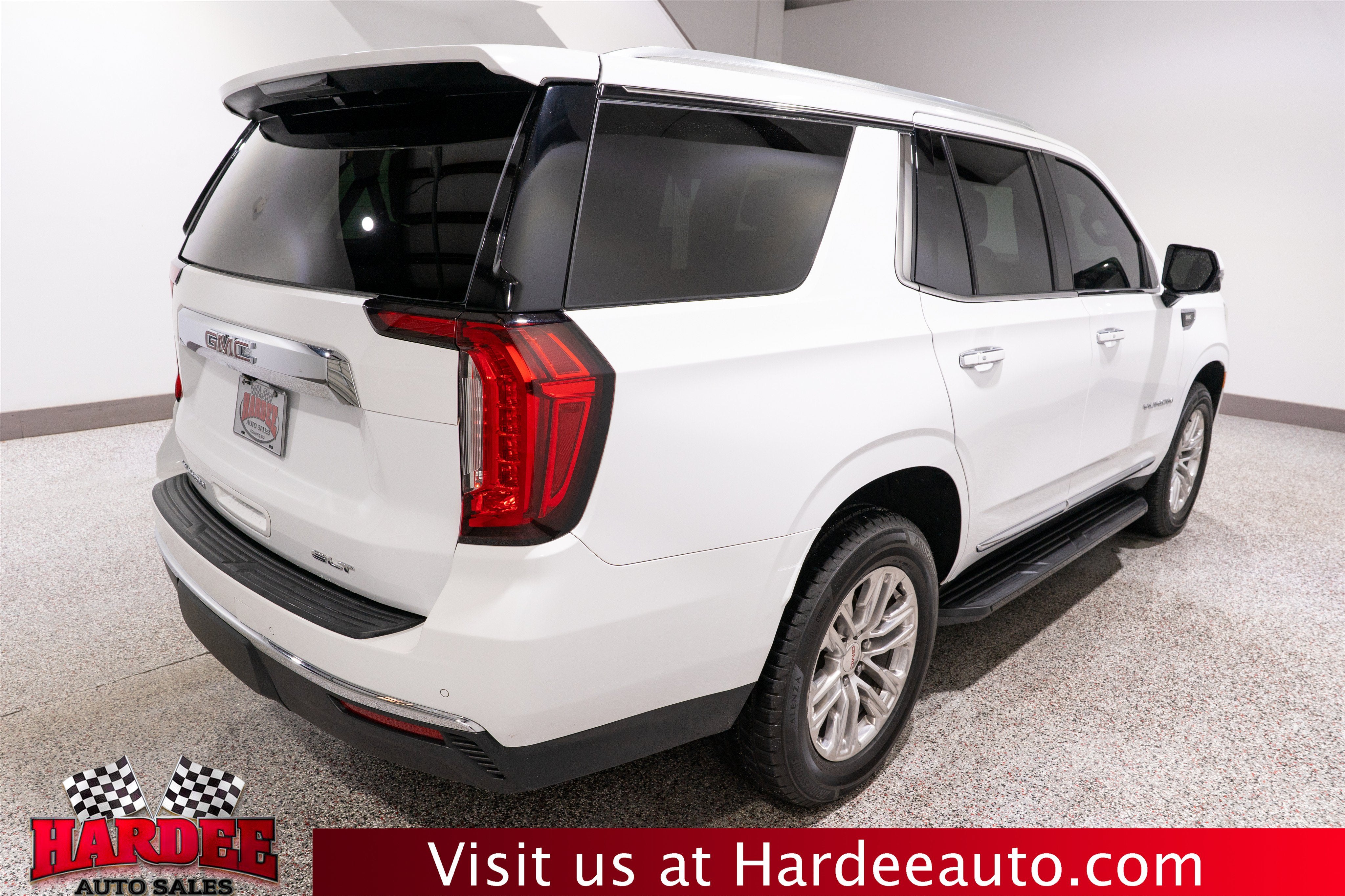 2022 GMC Yukon SLT