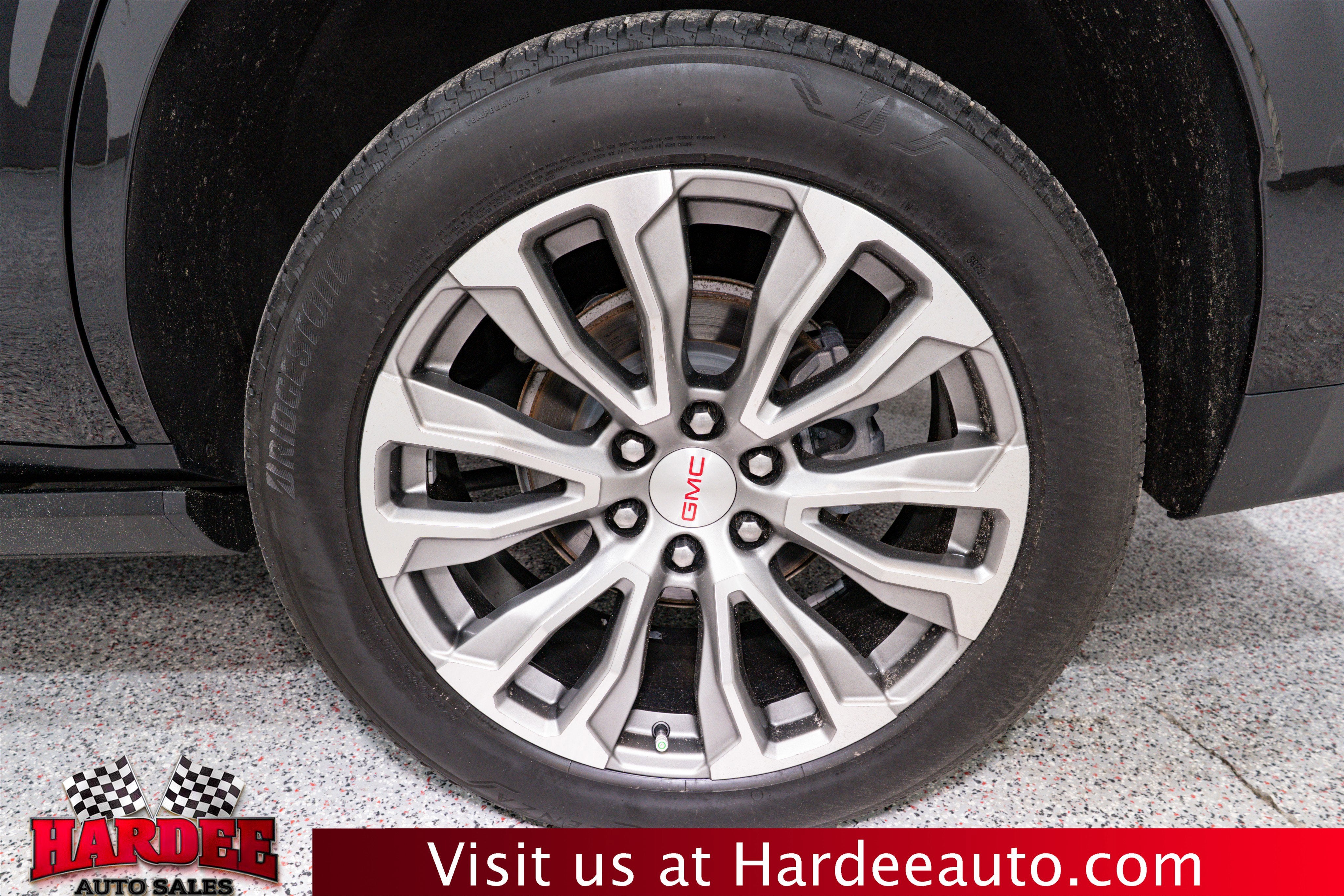 2021 GMC Yukon Denali