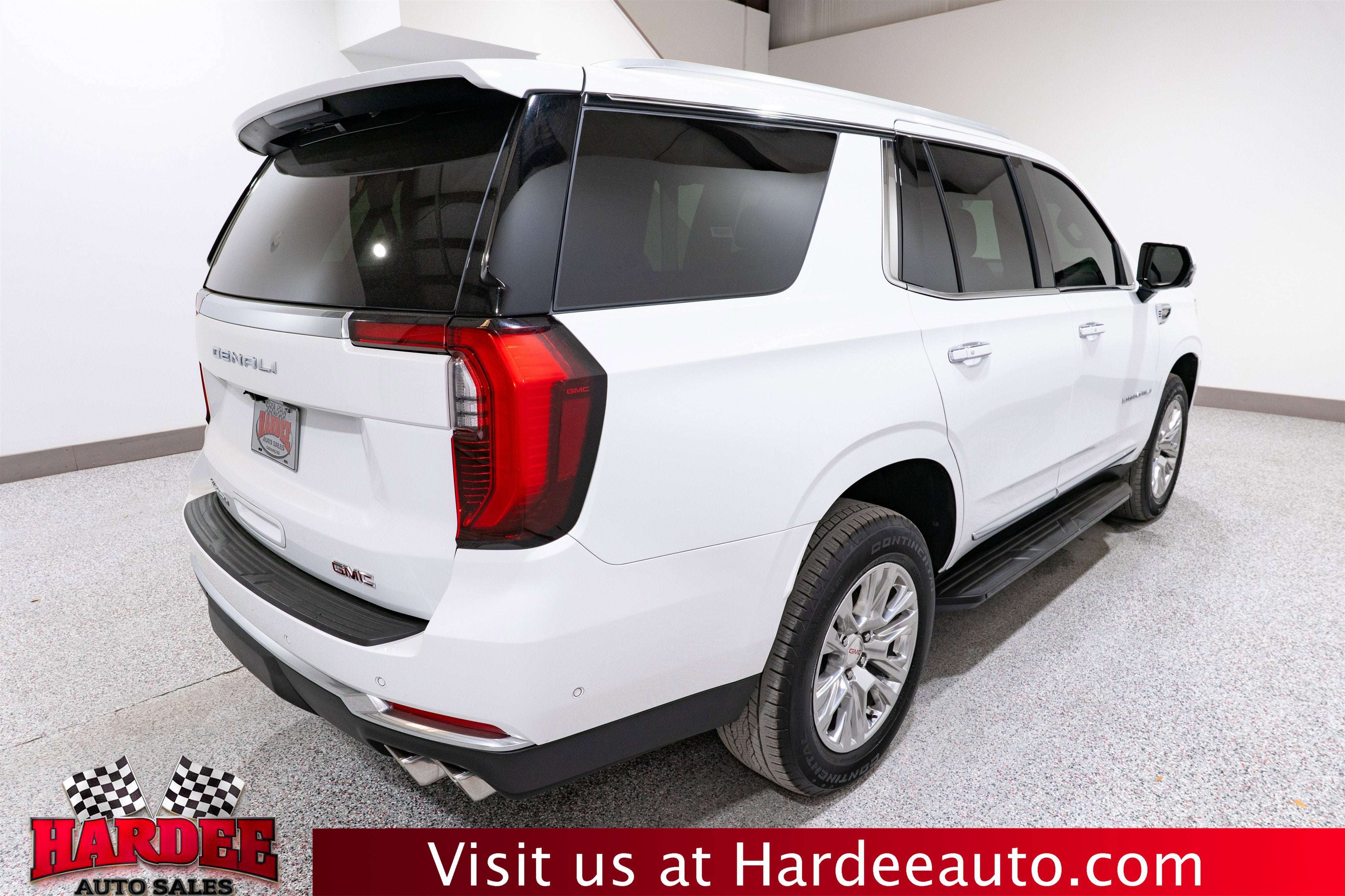 2025 GMC Yukon Denali