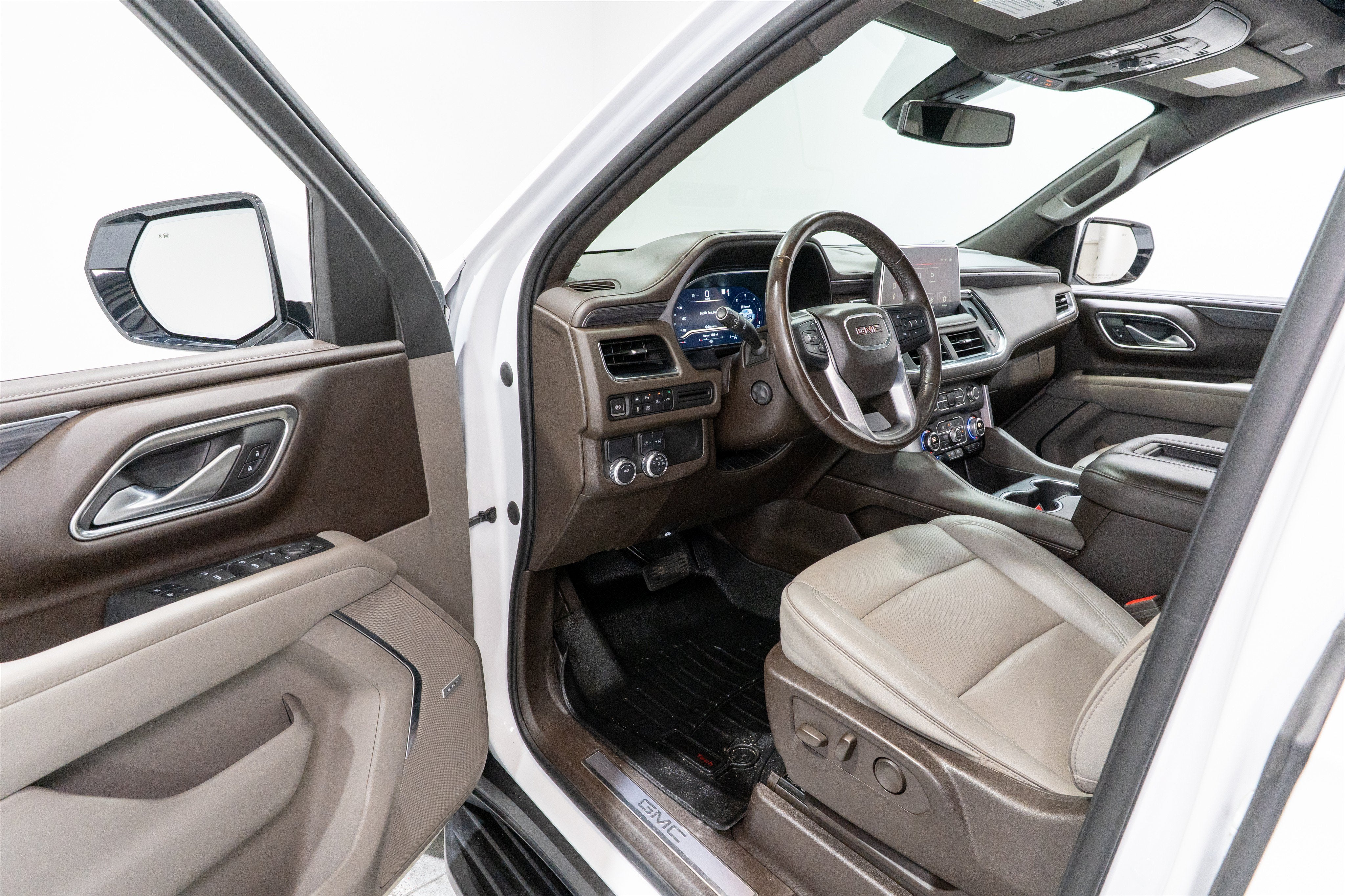 2022 GMC Yukon XL SLT