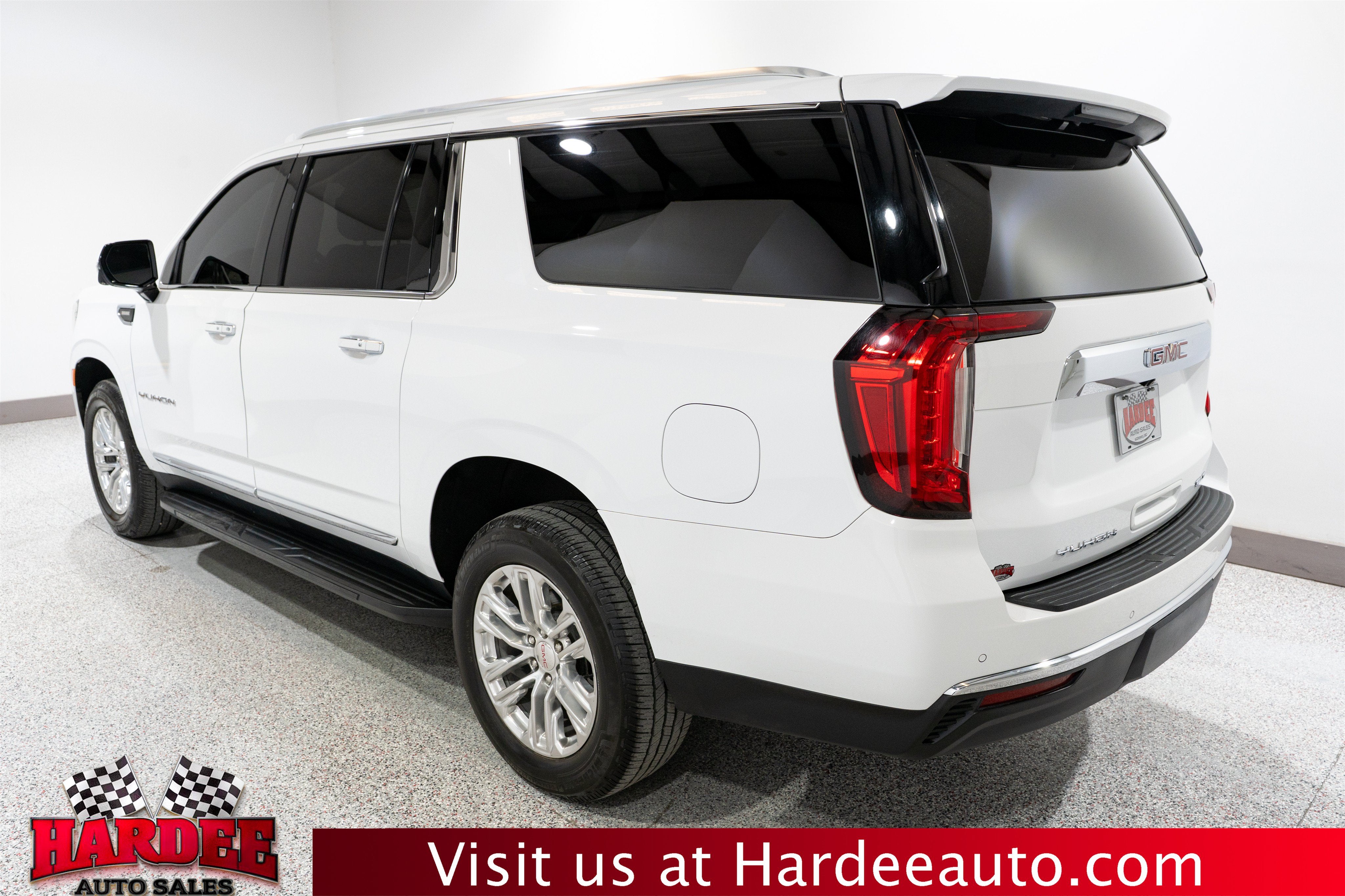 2022 GMC Yukon XL SLT