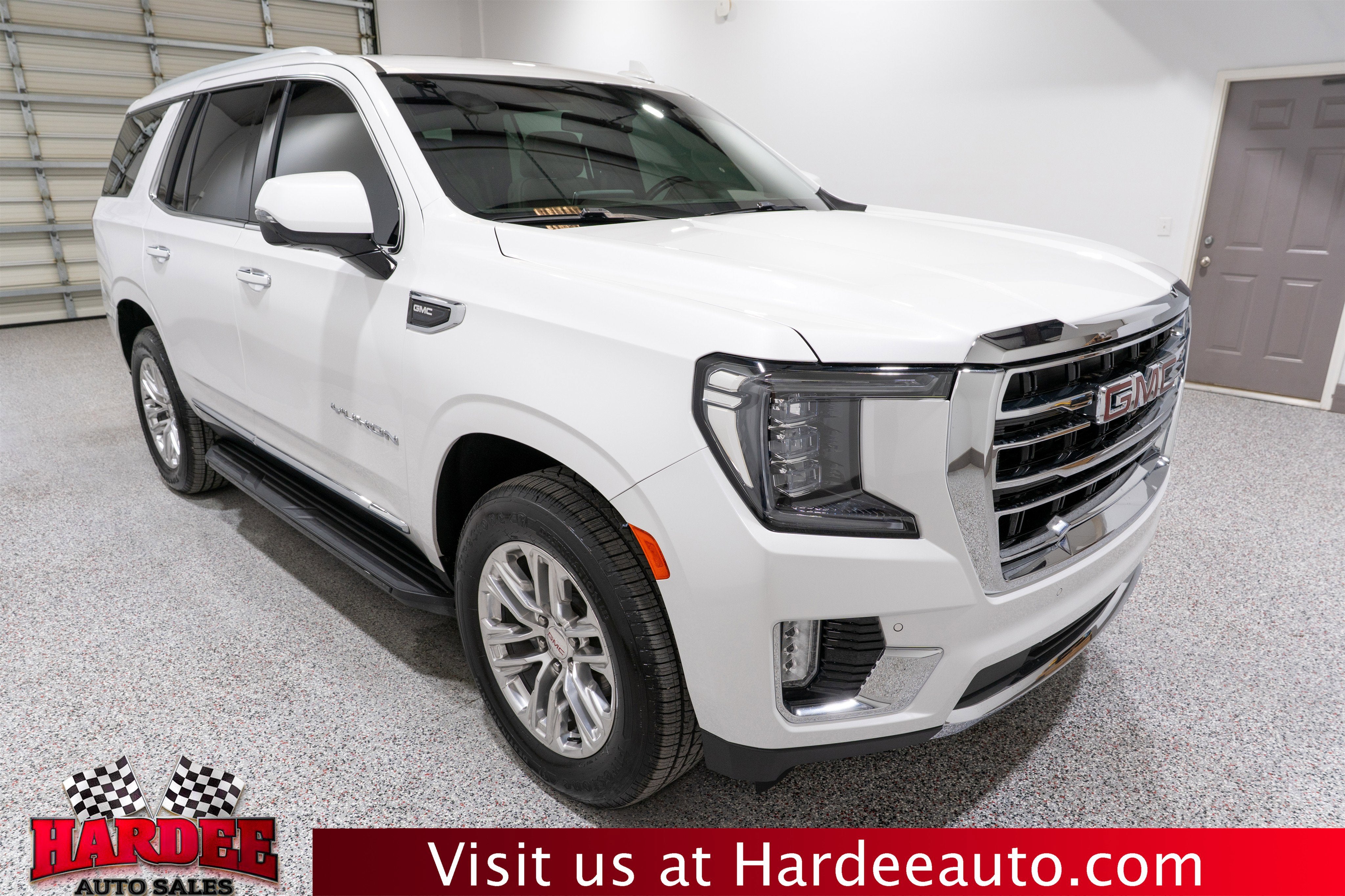 2023 GMC Yukon SLT