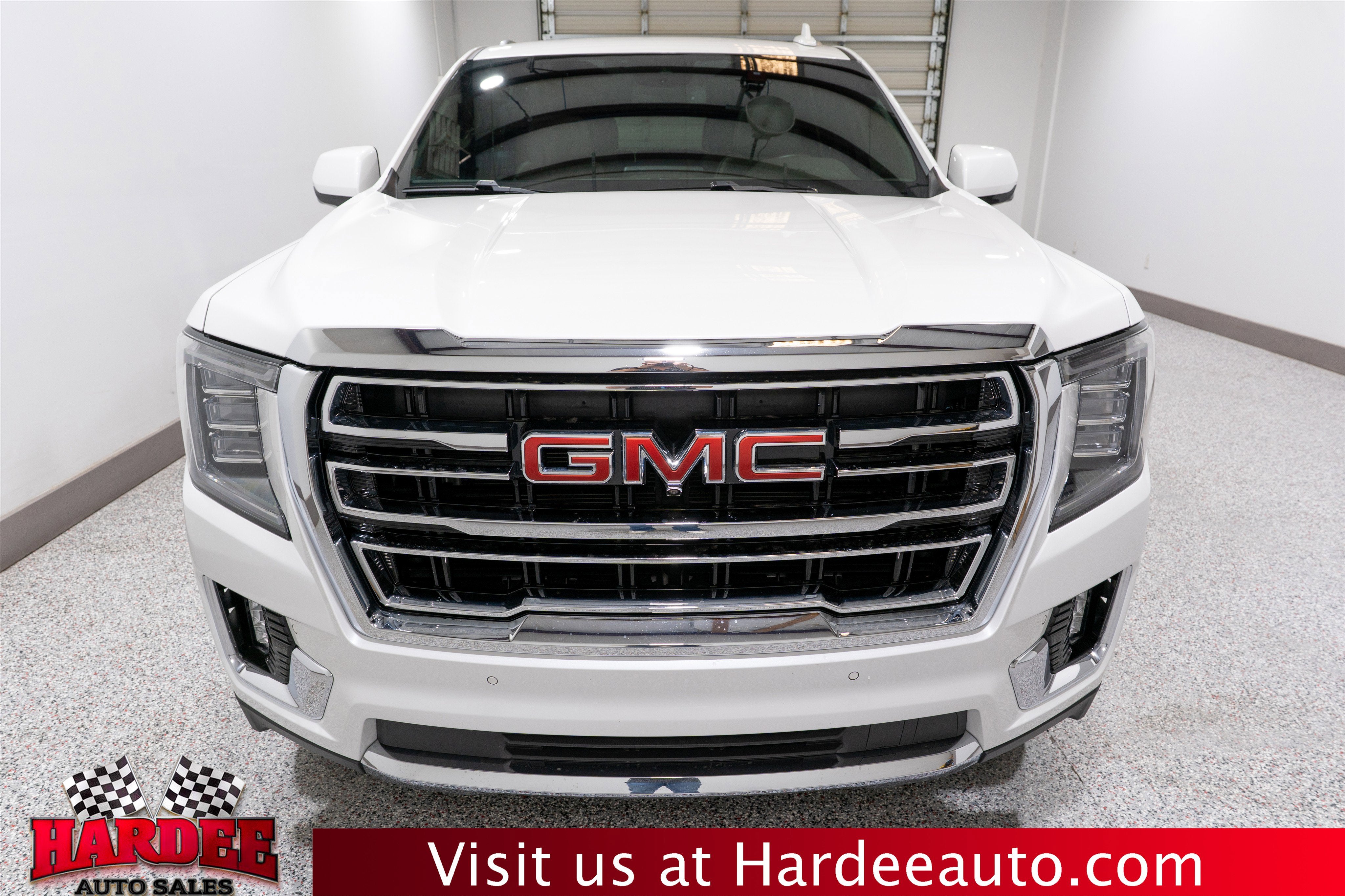 2023 GMC Yukon SLT