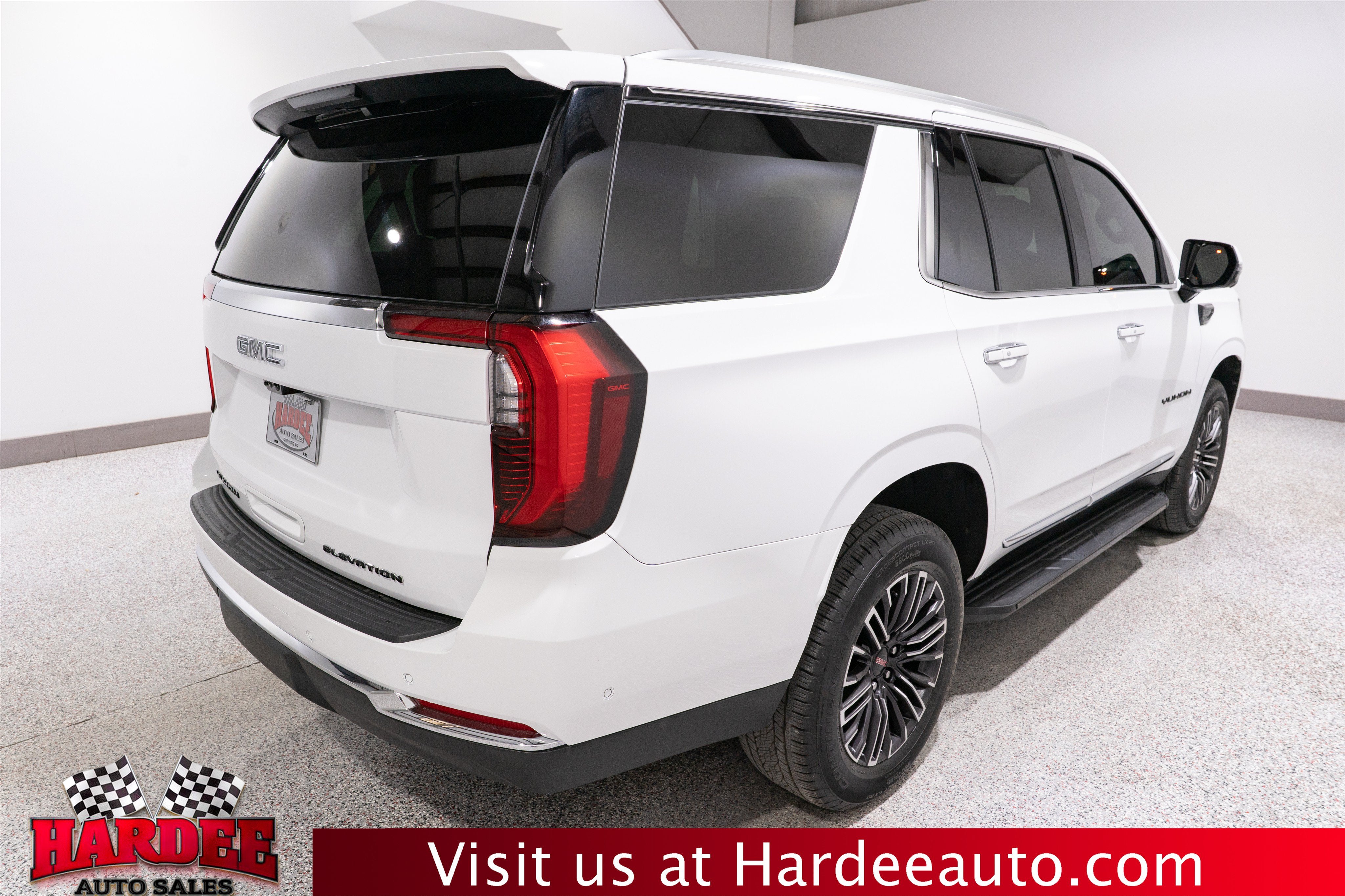 2025 GMC Yukon Elevation