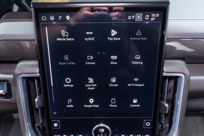 2025 GMC Yukon Elevation