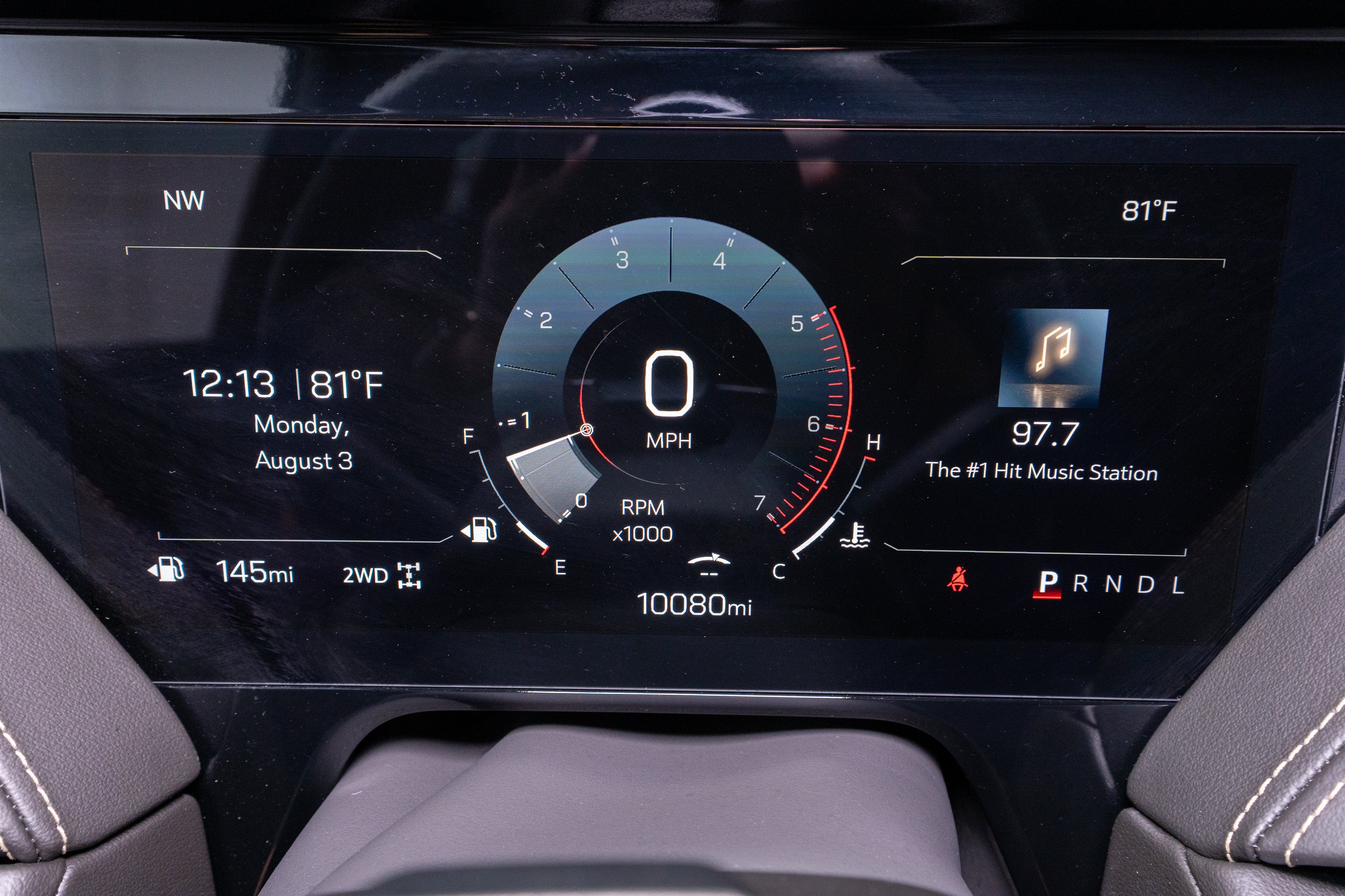 2025 GMC Yukon Elevation