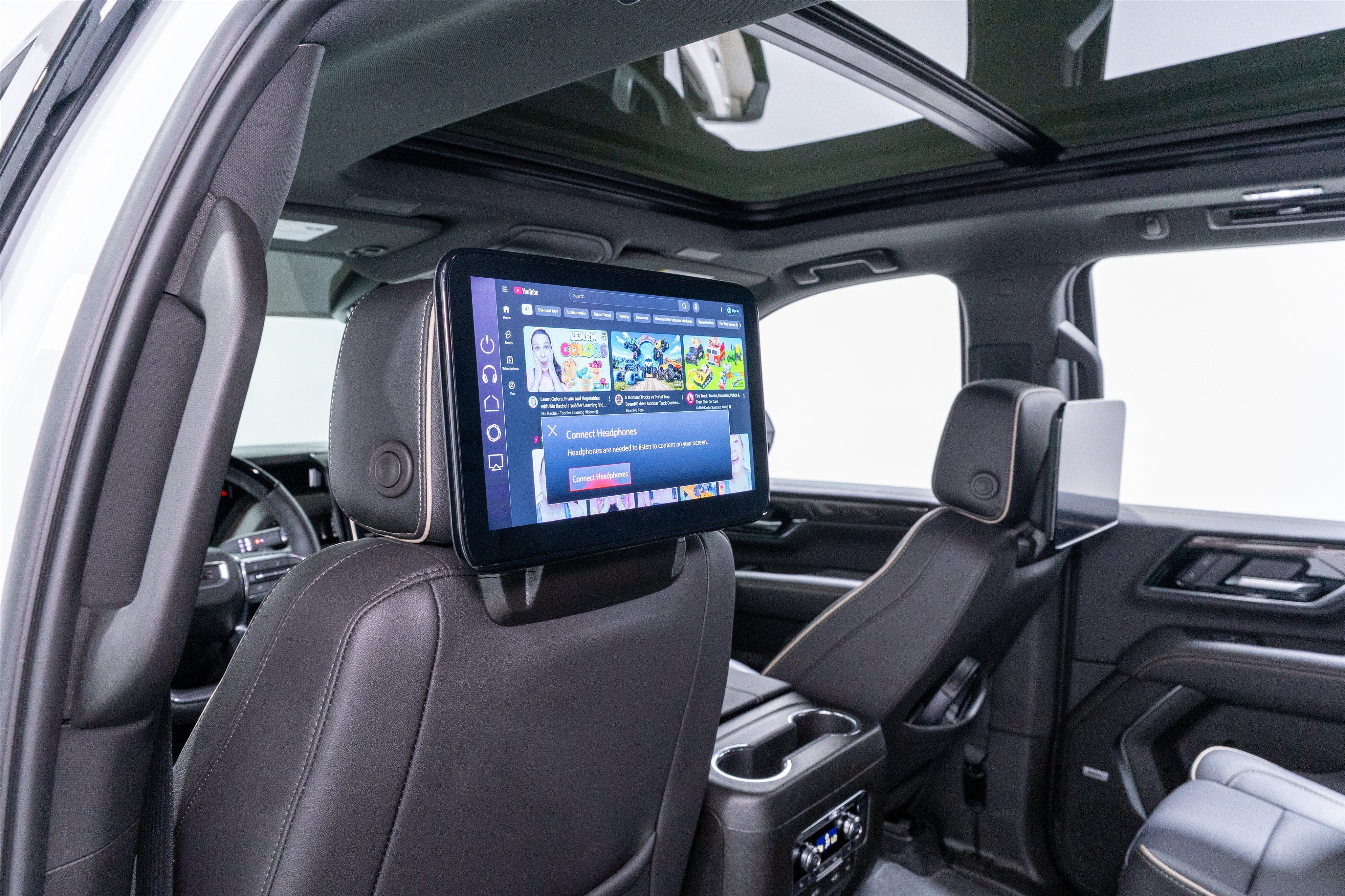 2025 GMC Yukon Elevation