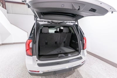 2025 GMC Yukon Elevation