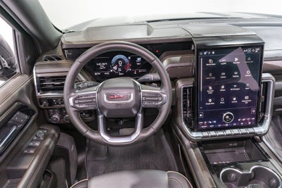 2025 GMC Yukon Elevation