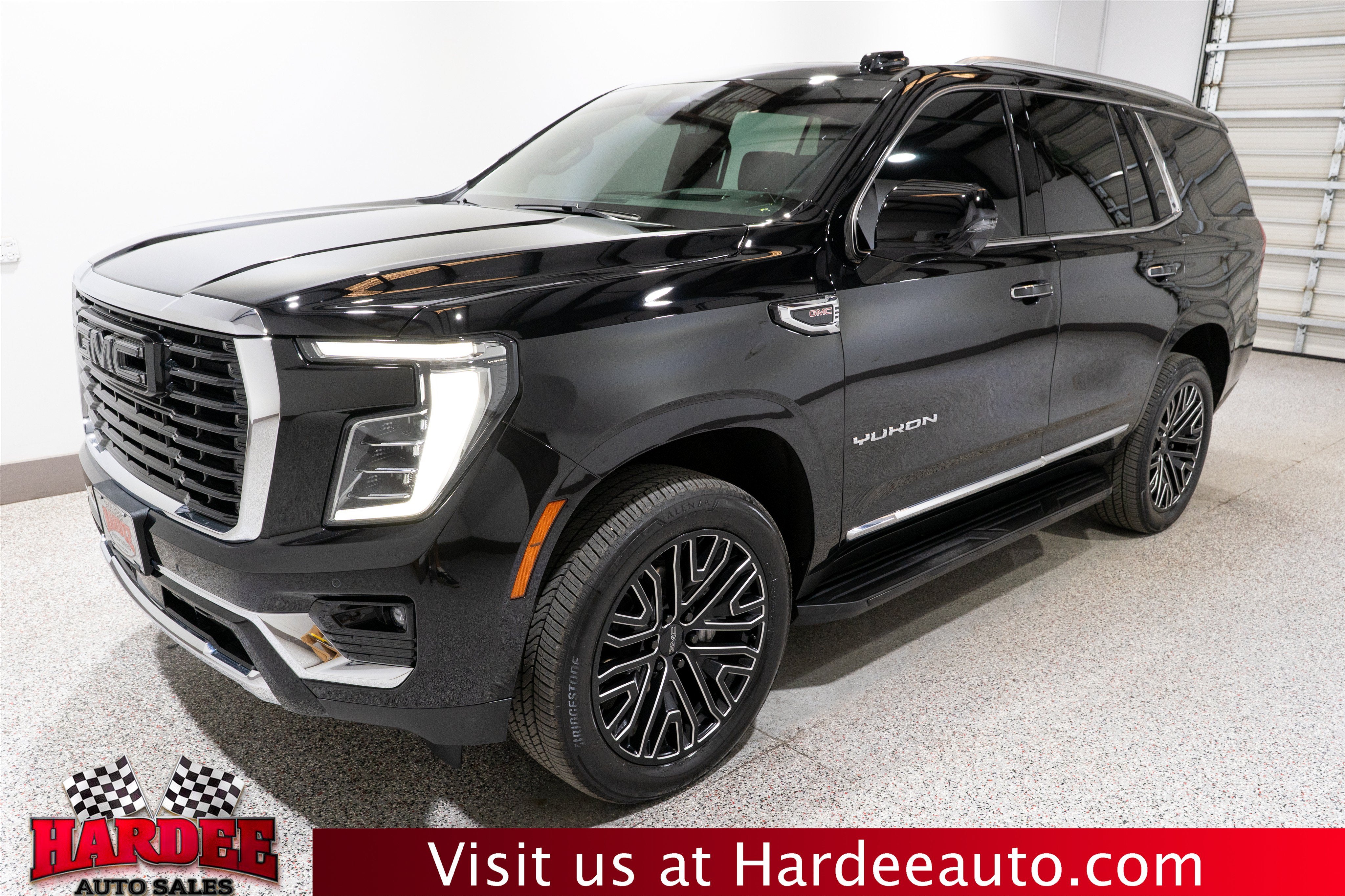2025 GMC Yukon Elevation