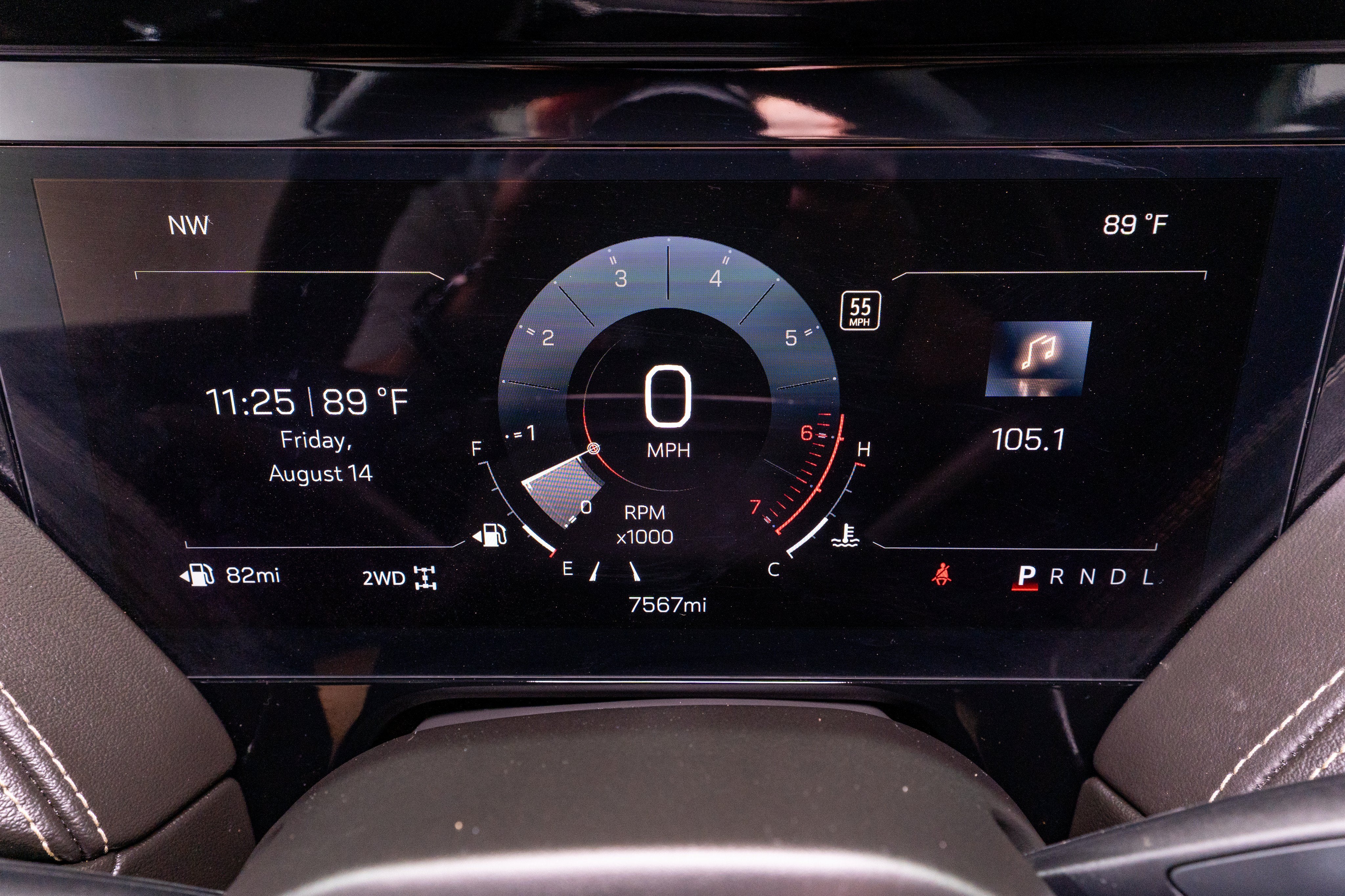 2025 GMC Yukon Elevation
