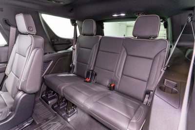 2025 GMC Yukon Elevation