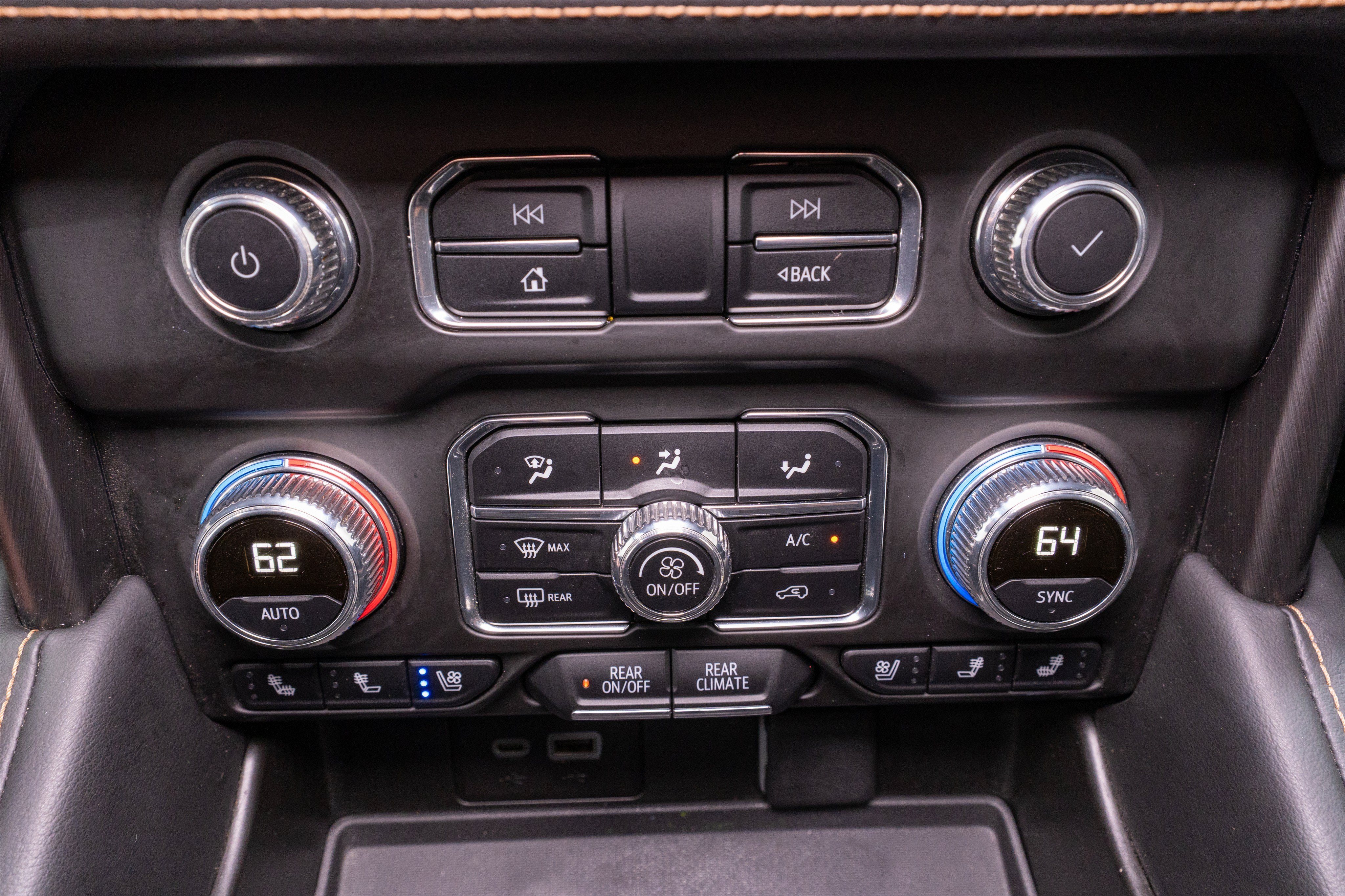 2024 GMC Yukon AT4