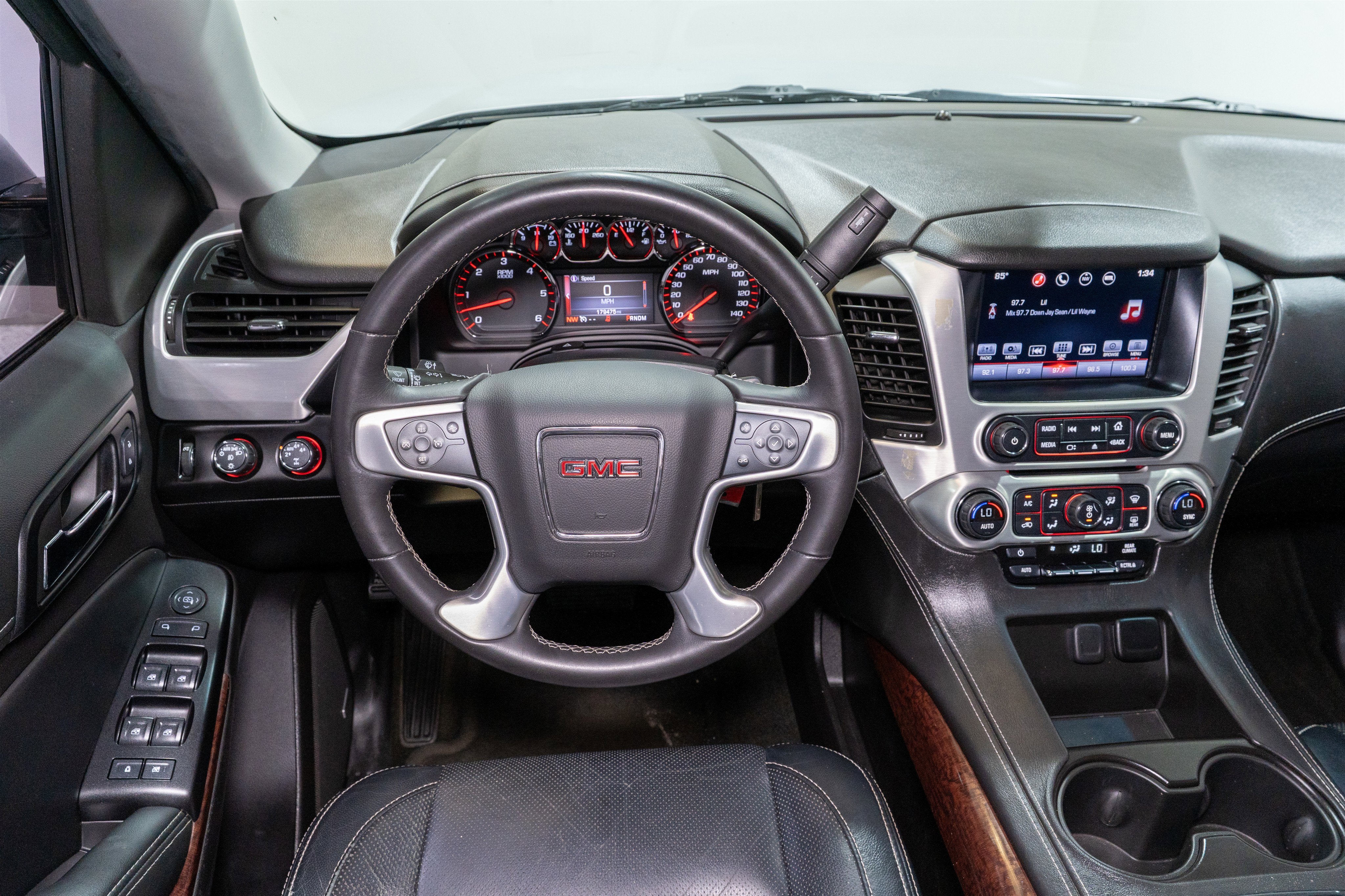 2016 GMC Yukon XL SLE