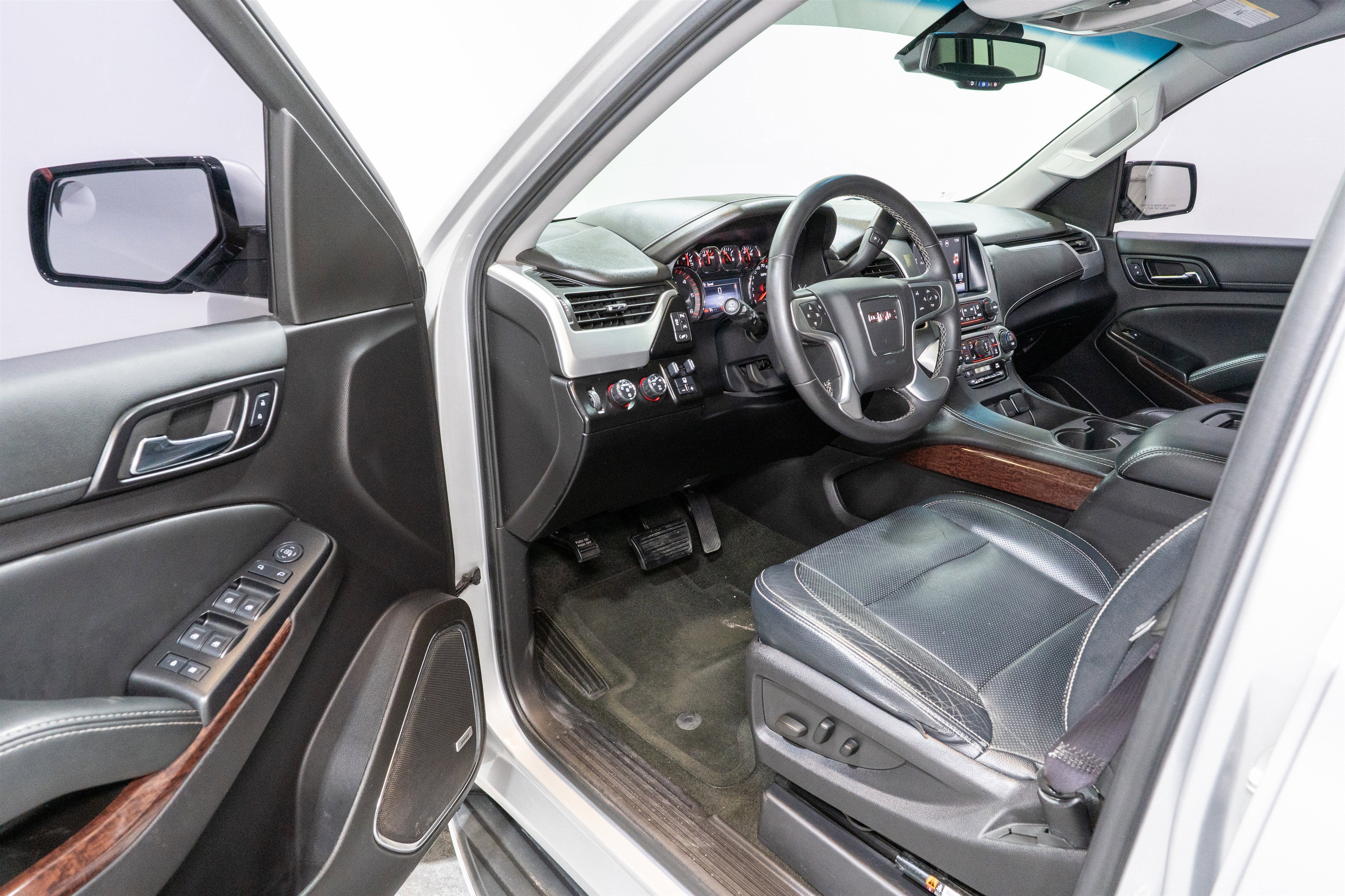 2016 GMC Yukon XL SLE