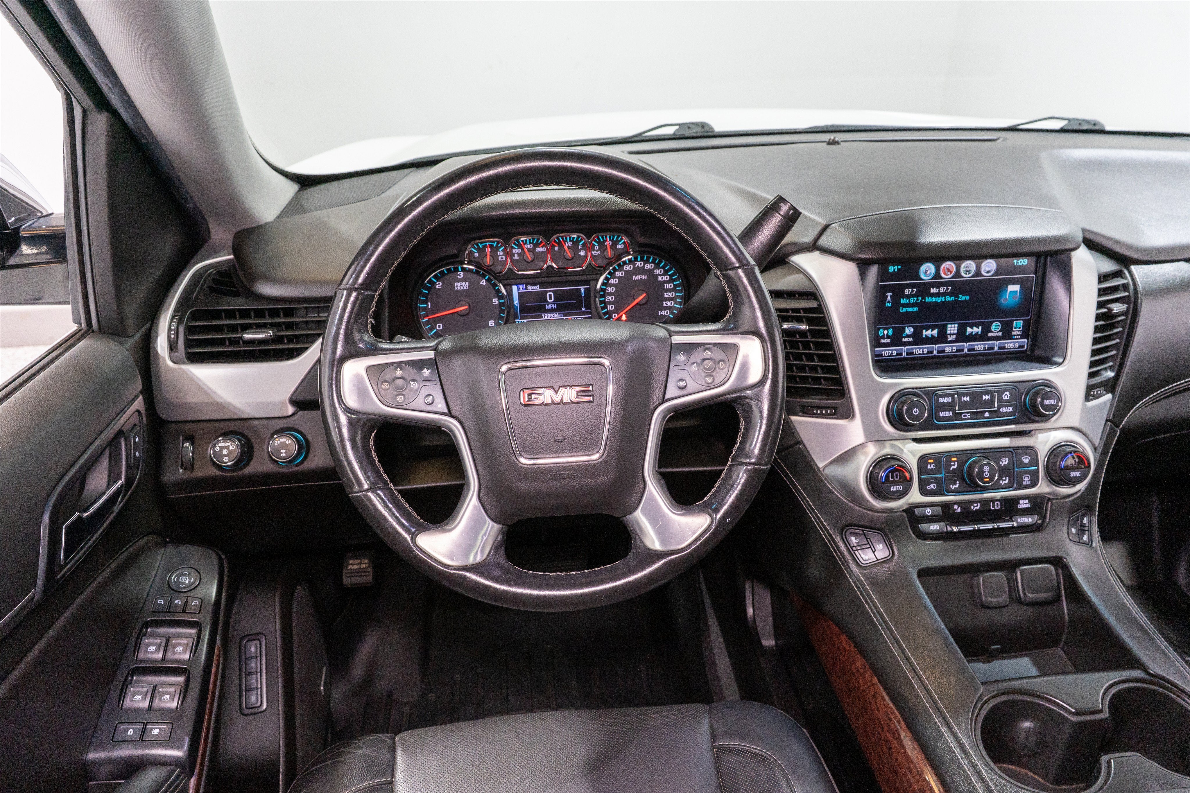 2019 GMC Yukon XL SLT
