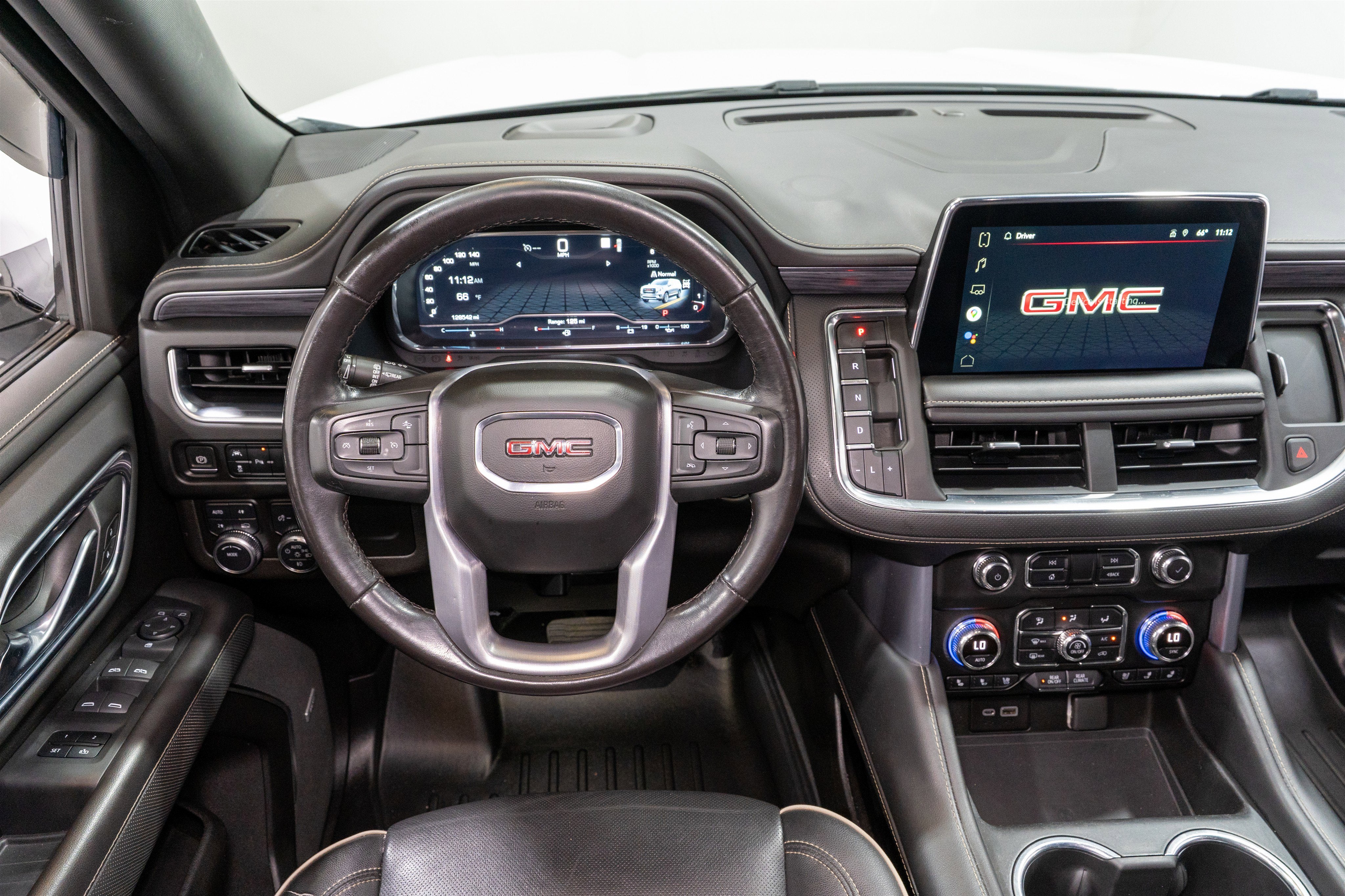 2022 GMC Yukon XL SLT