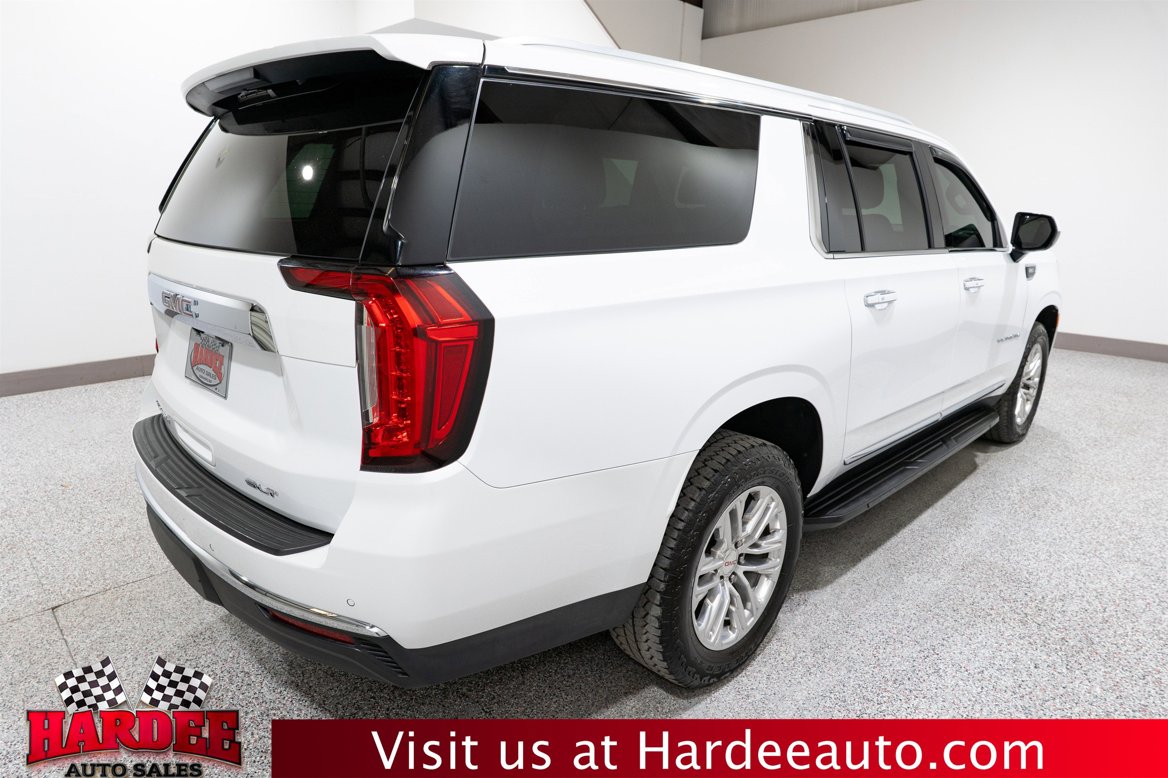 2022 GMC Yukon XL SLT