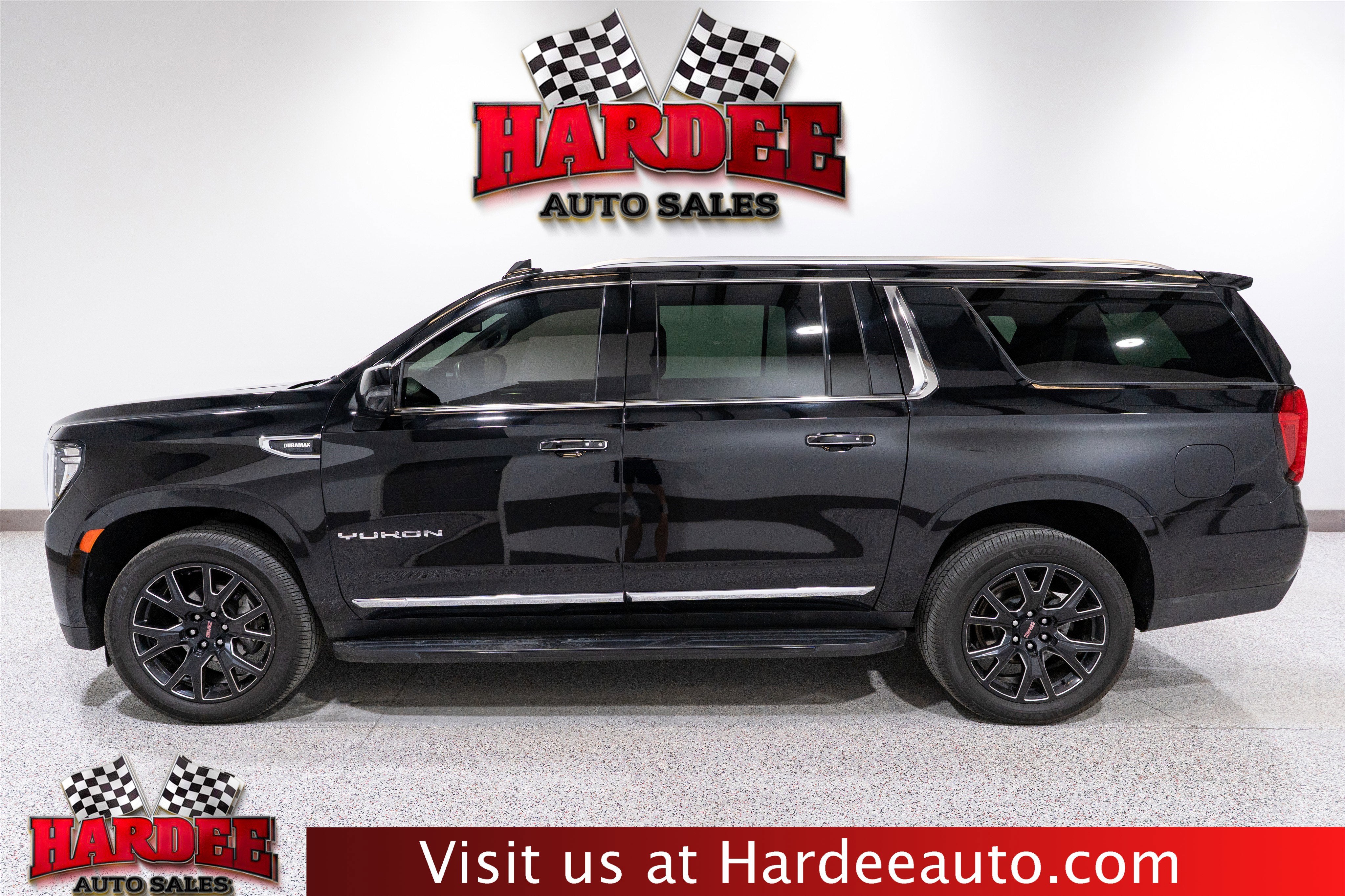 2023 GMC Yukon XL SLT