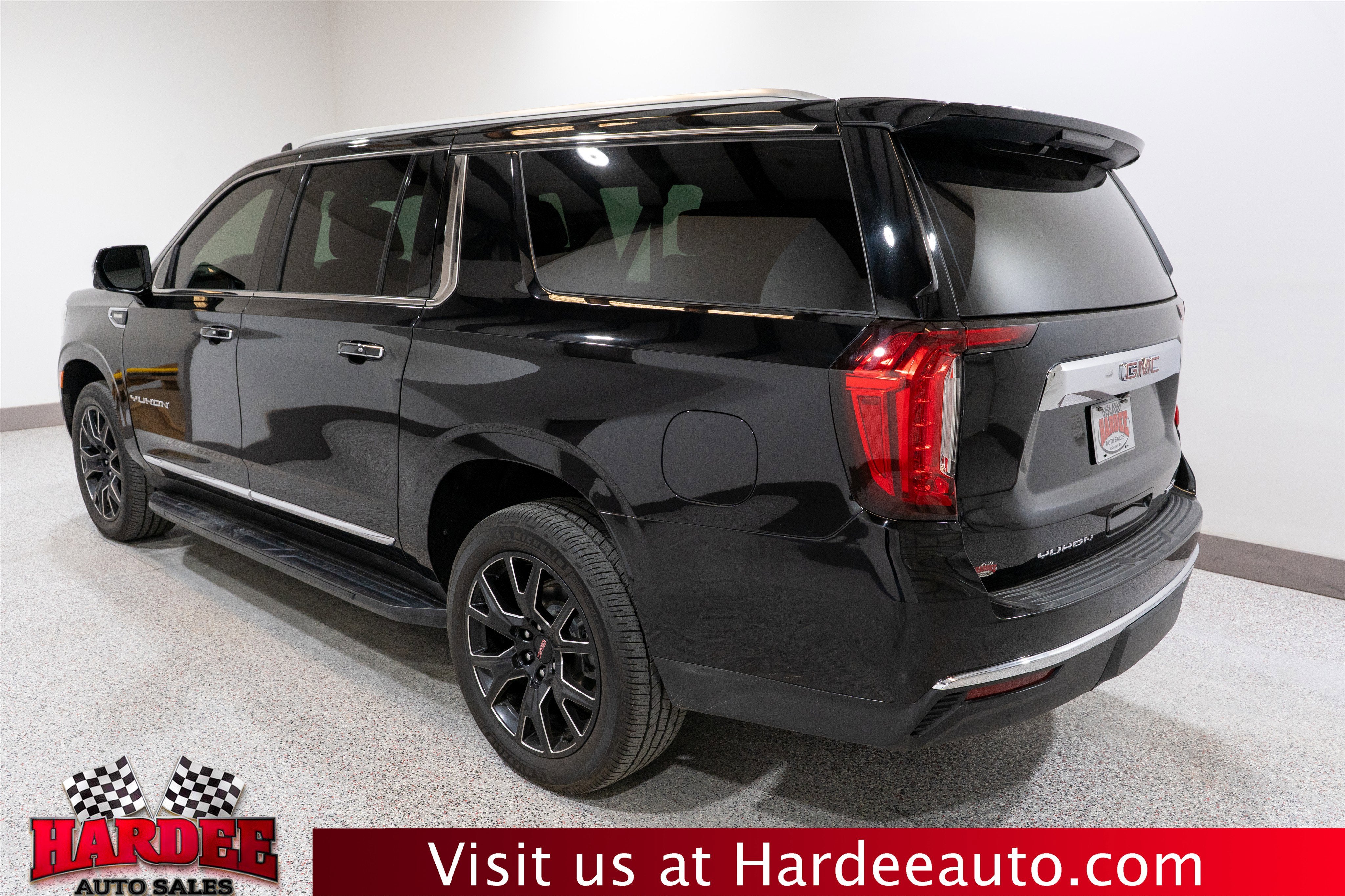 2023 GMC Yukon XL SLT