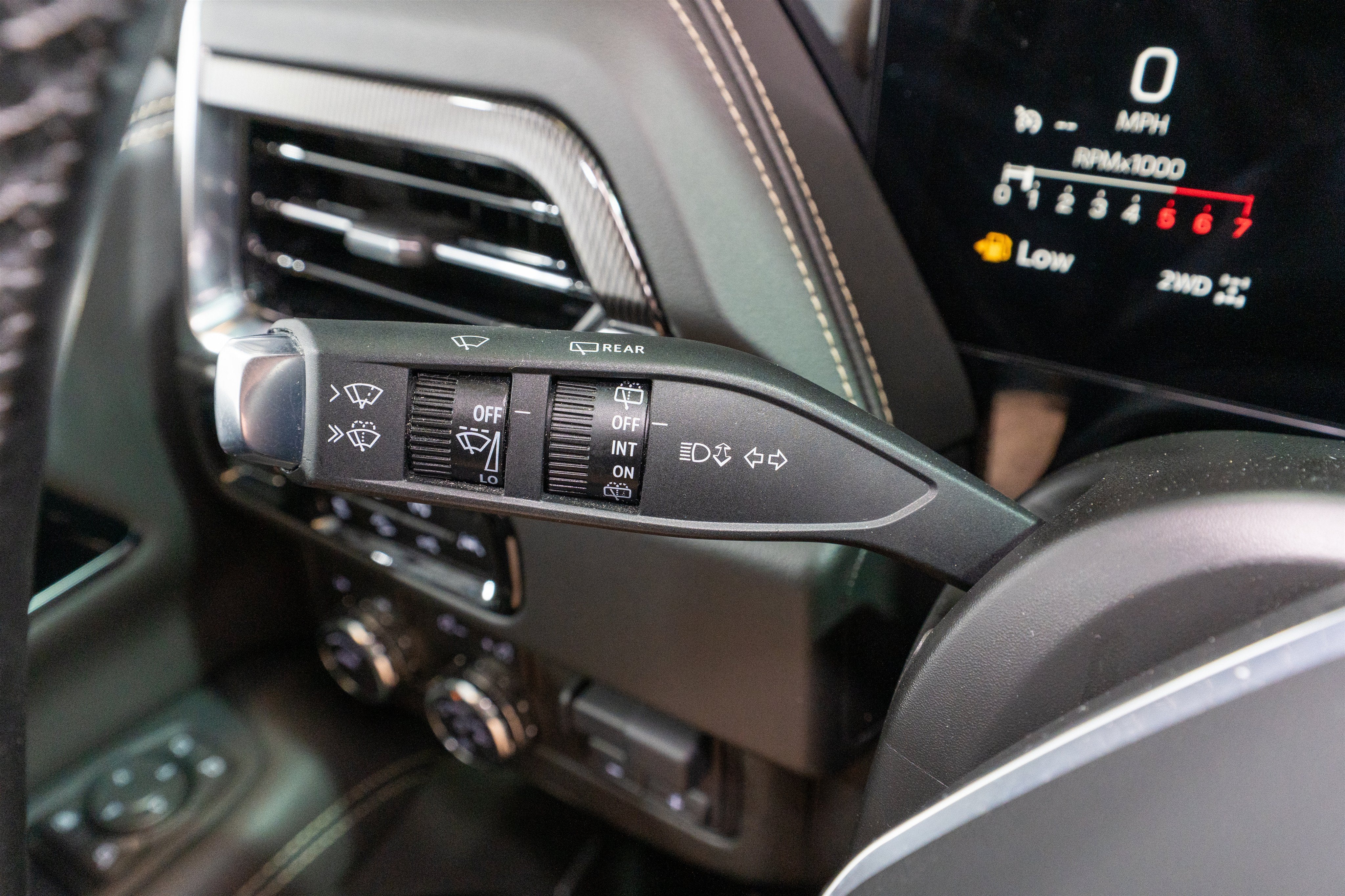 2025 GMC Yukon XL Elevation
