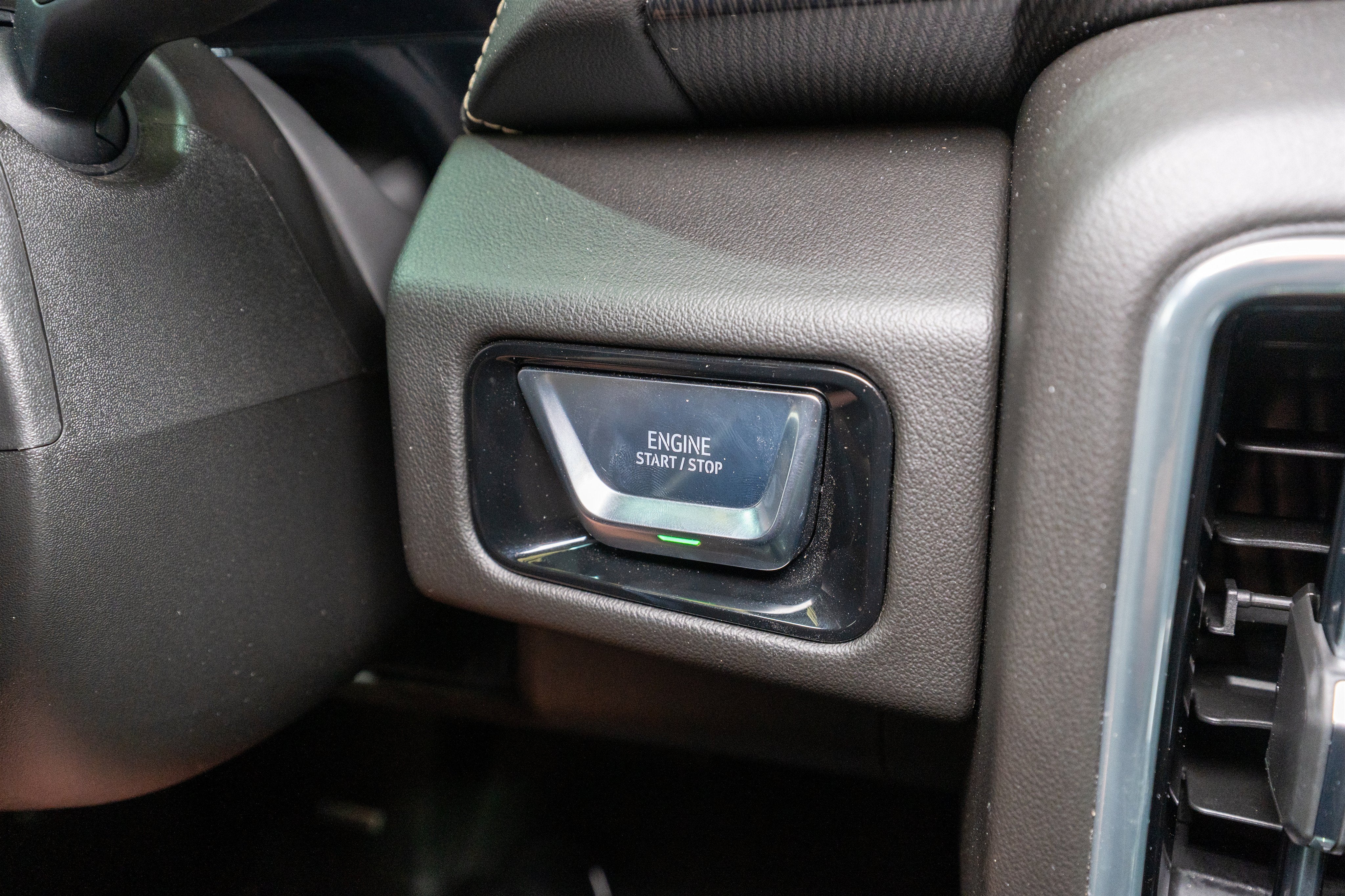 2025 GMC Yukon XL Elevation