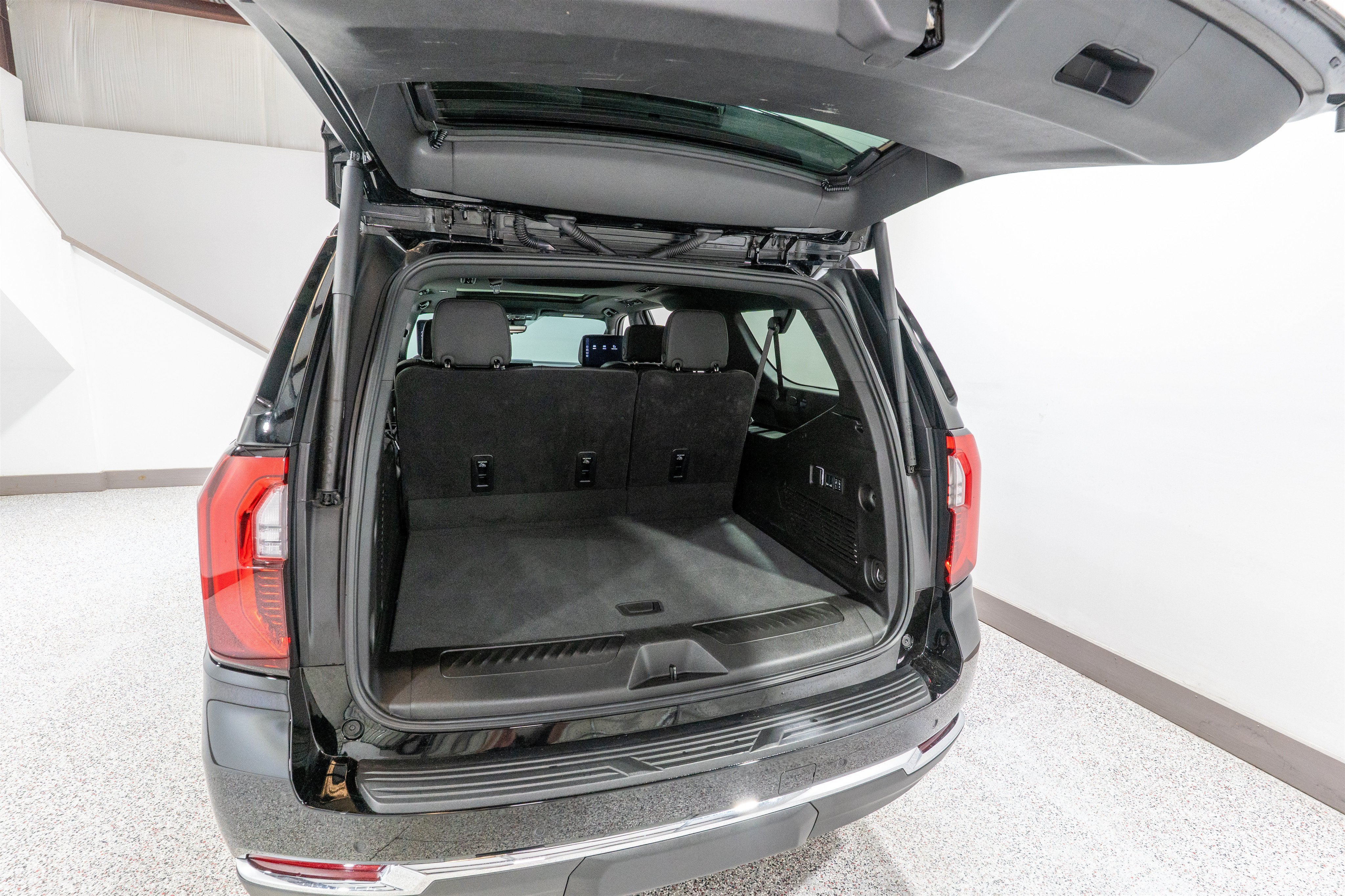 2025 GMC Yukon XL Elevation