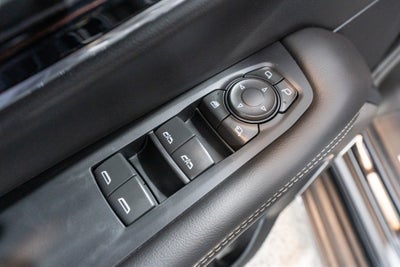2025 GMC Yukon XL Elevation