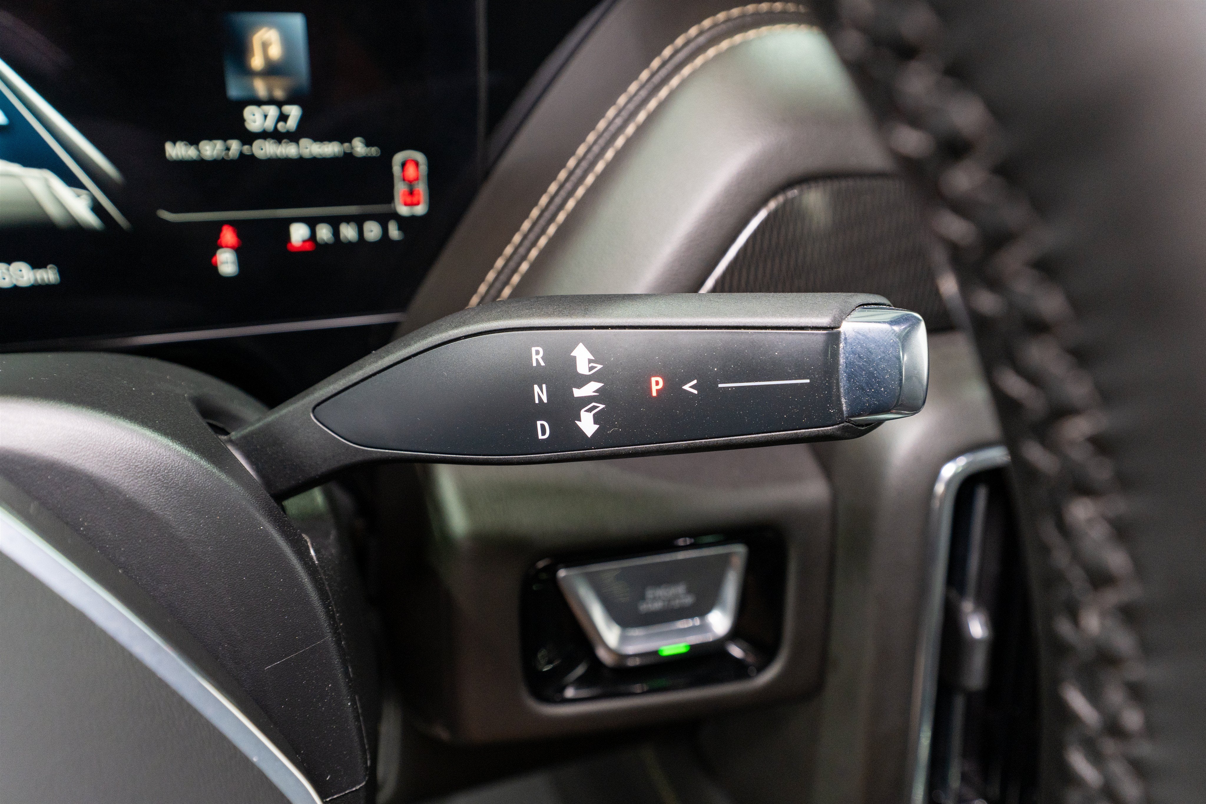 2025 GMC Yukon XL Elevation