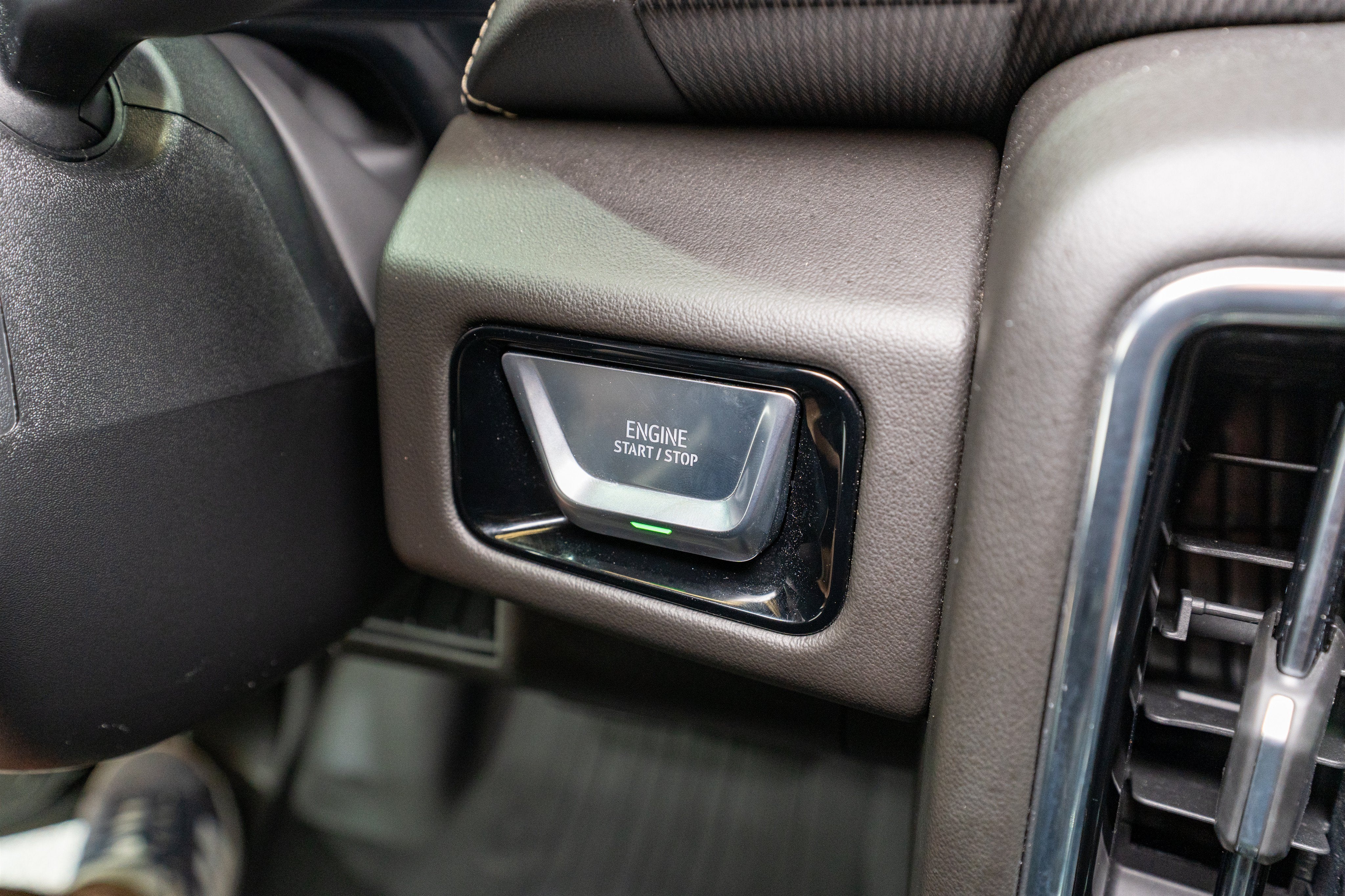 2025 GMC Yukon XL Elevation